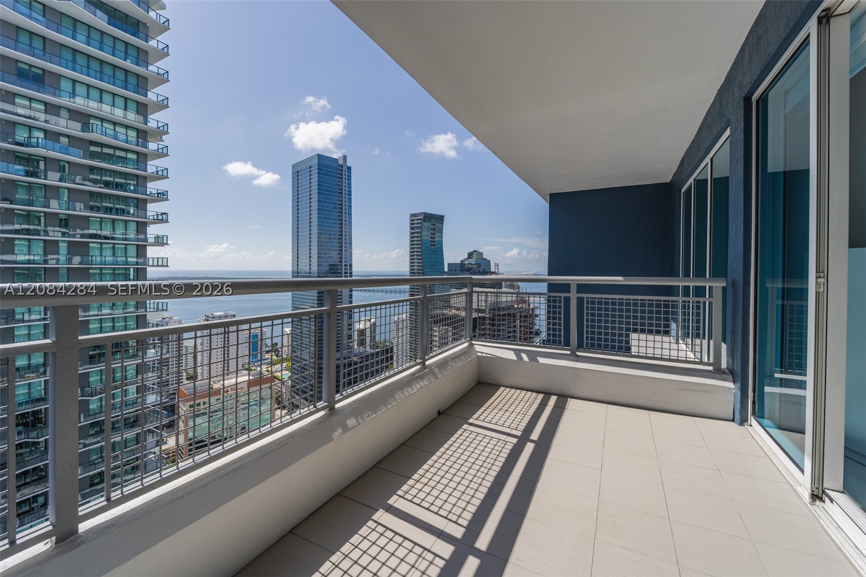 image Infinity at Brickell15