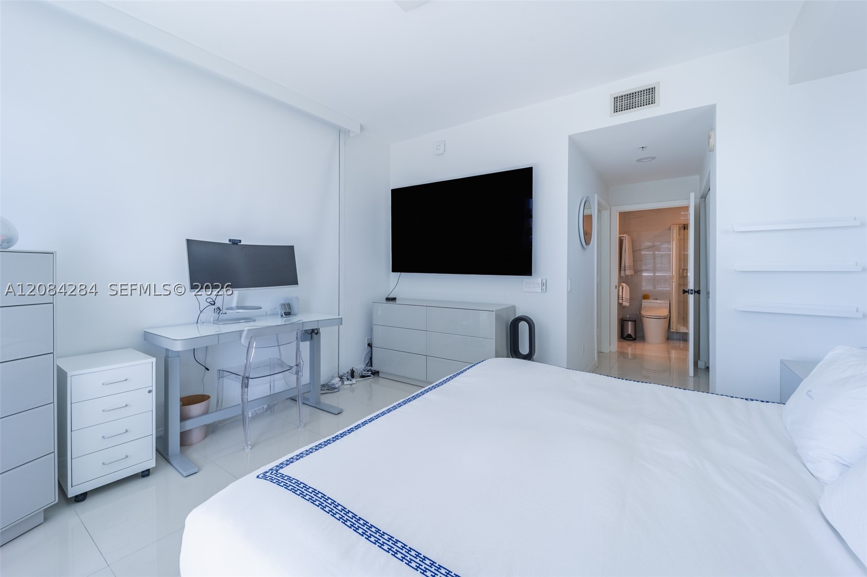 image Infinity at Brickell16
