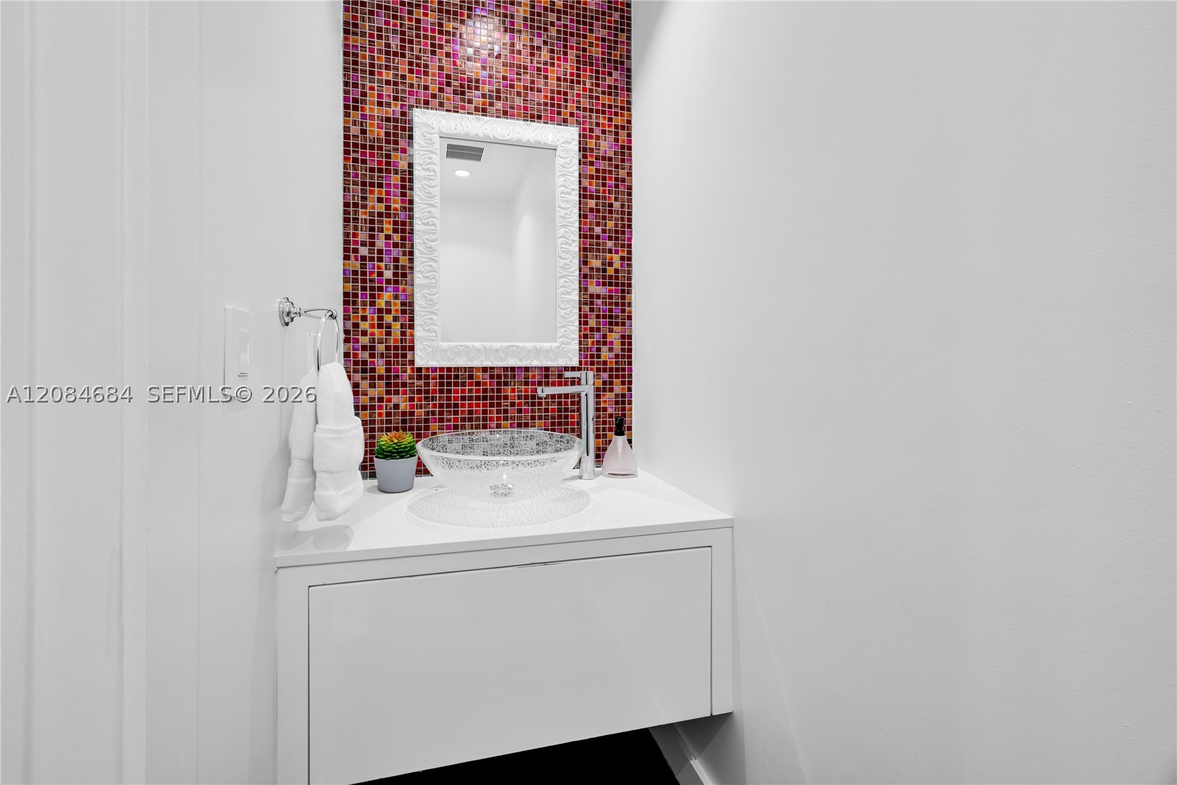 101 SW 21st Rd Miami, FL 33129