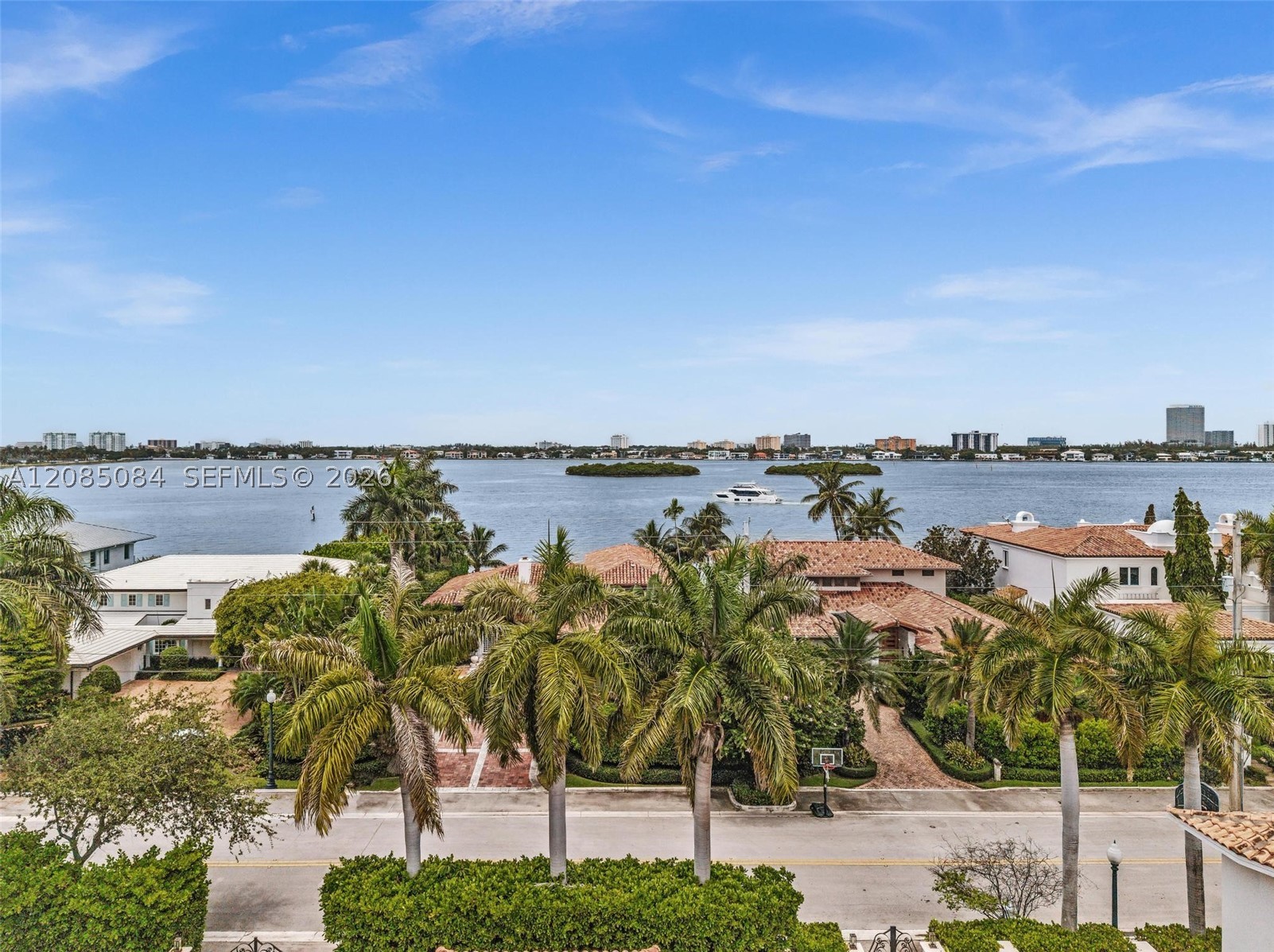 10031 W Broadview Dr Bay Harbor Islands, FL 33154