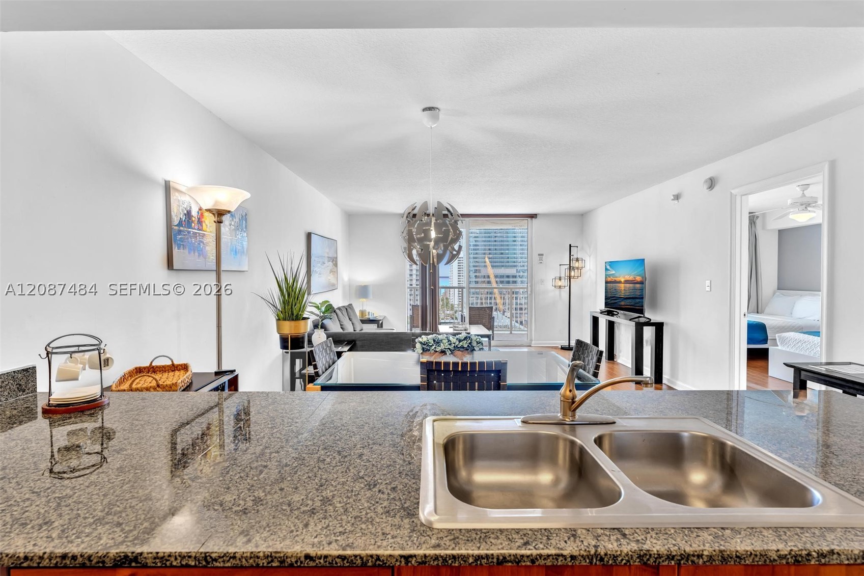 image The Club at Brickell Bay14