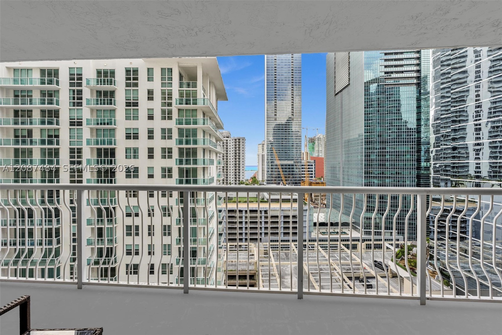 image The Club at Brickell Bay30