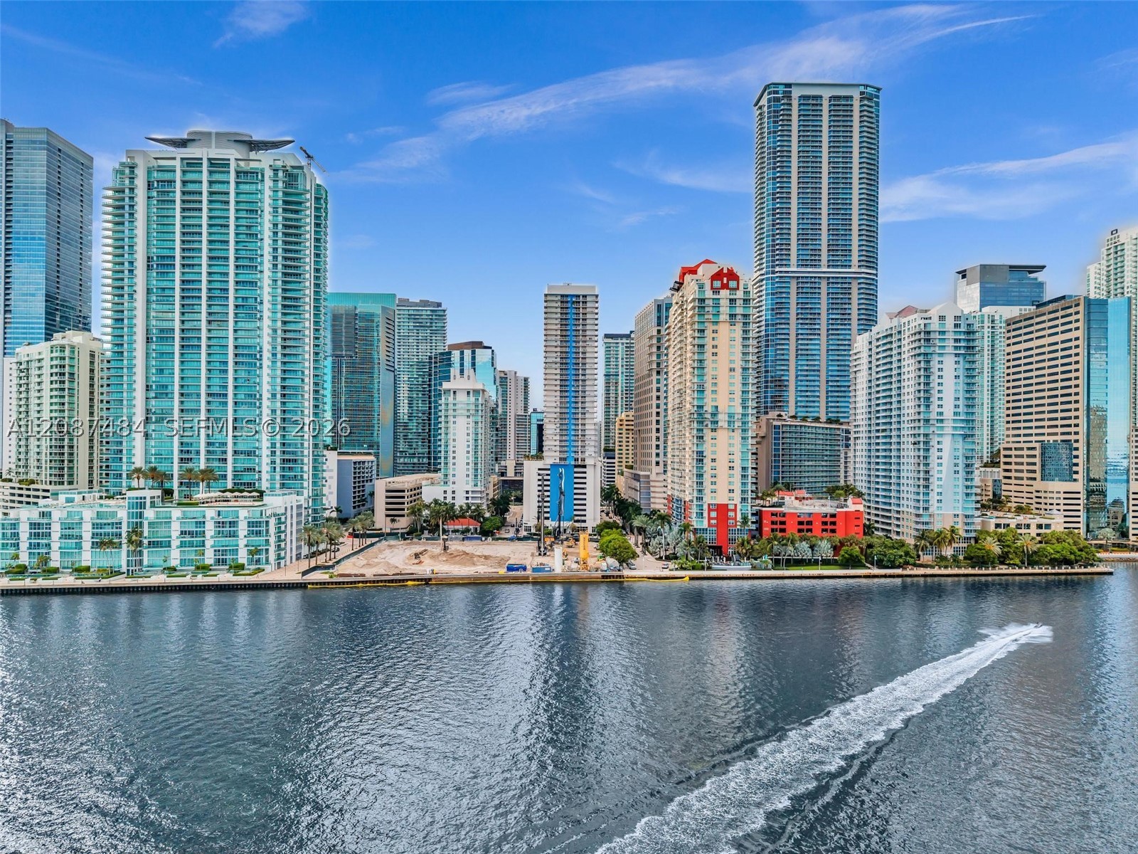image The Club at Brickell Bay63