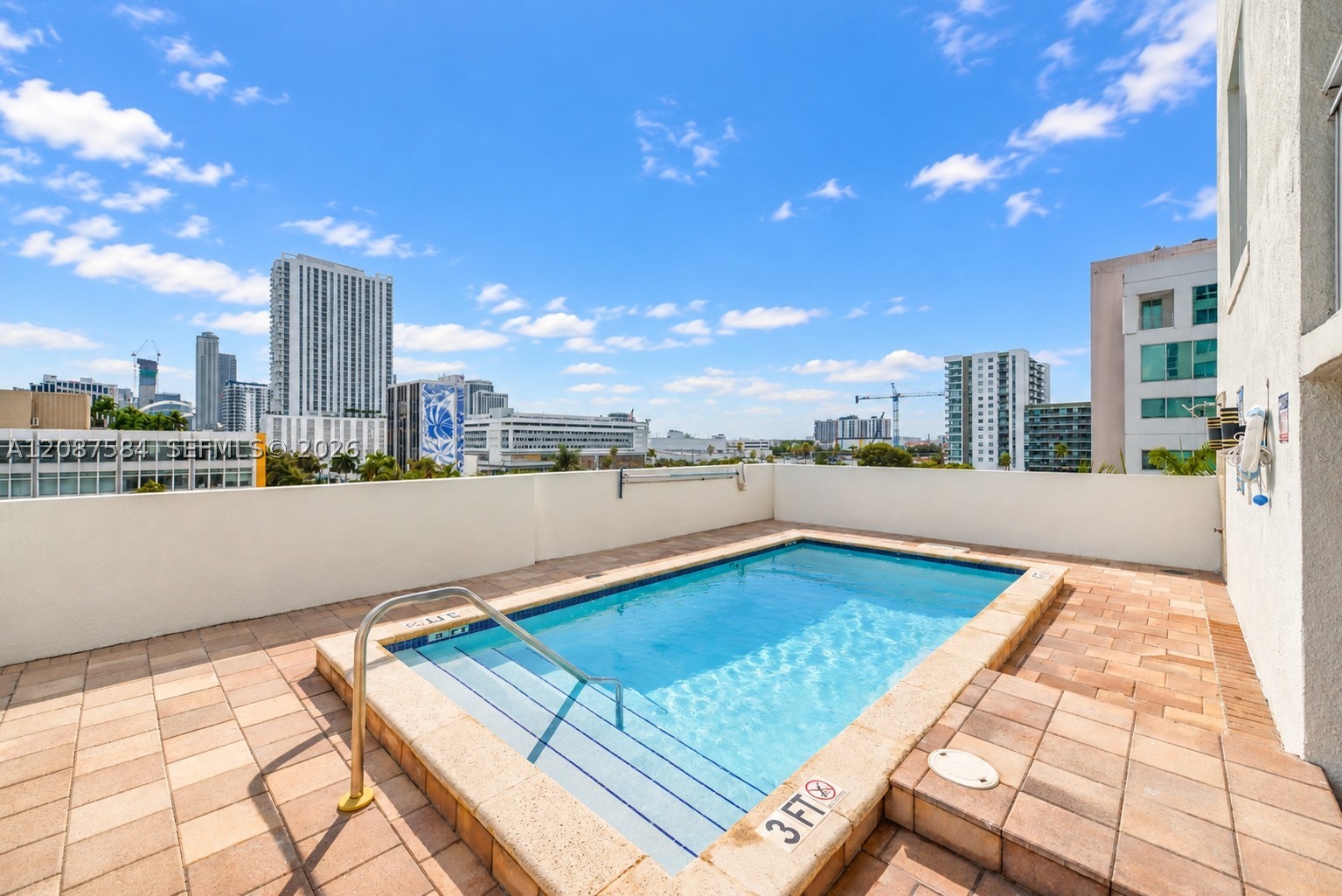 image Uptown Lofts19