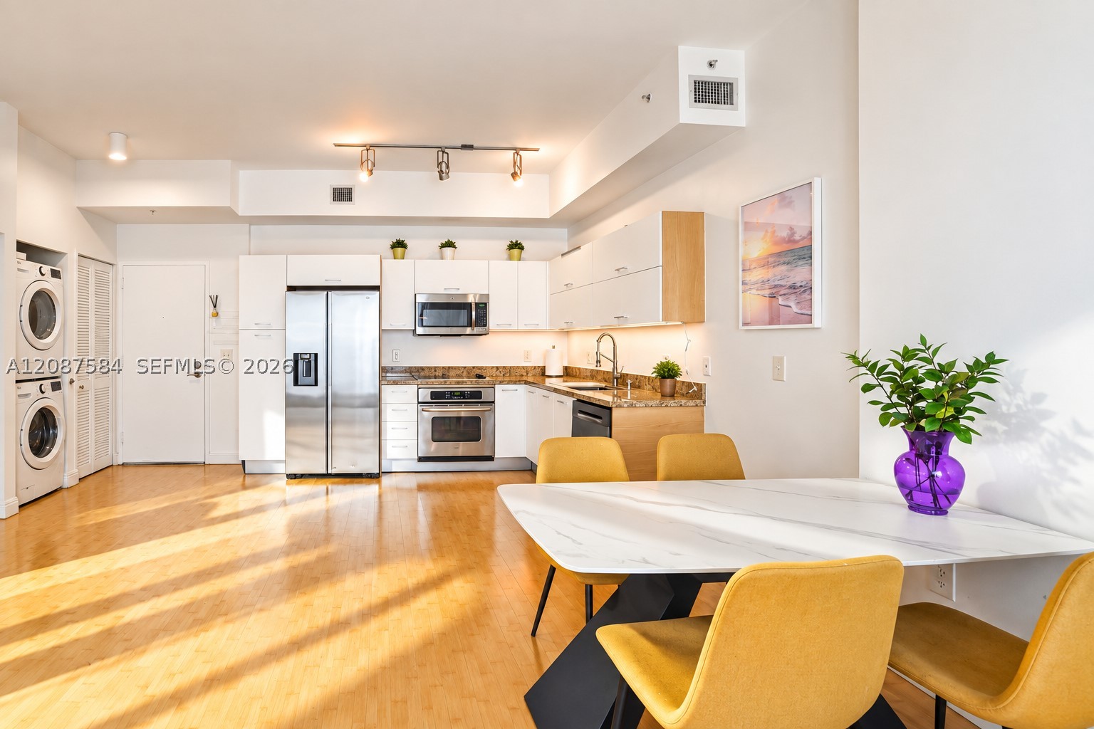 image Uptown Lofts5