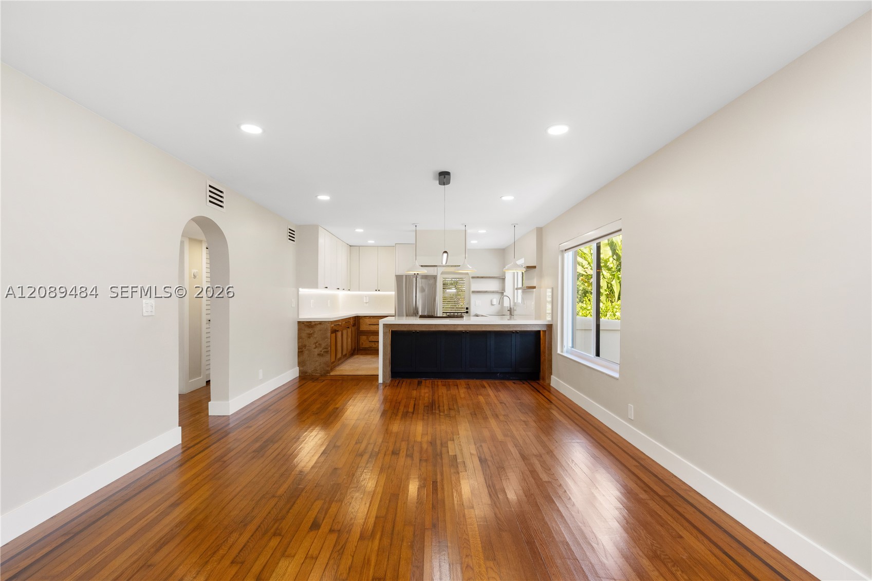 8934 Hawthorne Ave Surfside, FL 33154