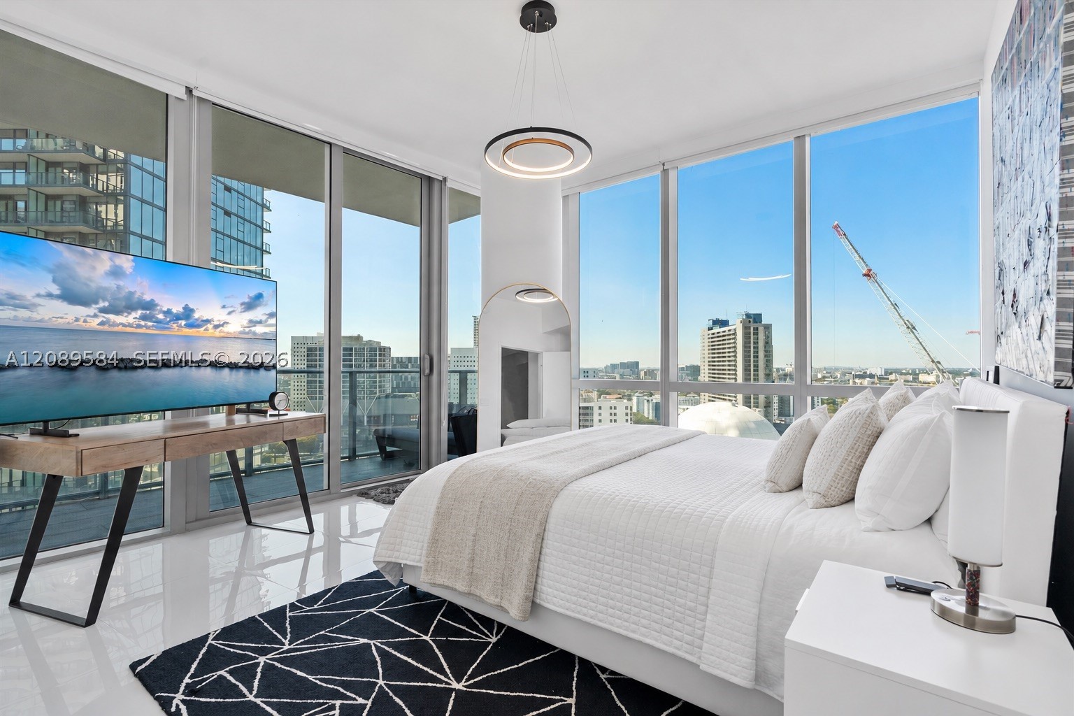 image Paramount Miami Worldcenter22
