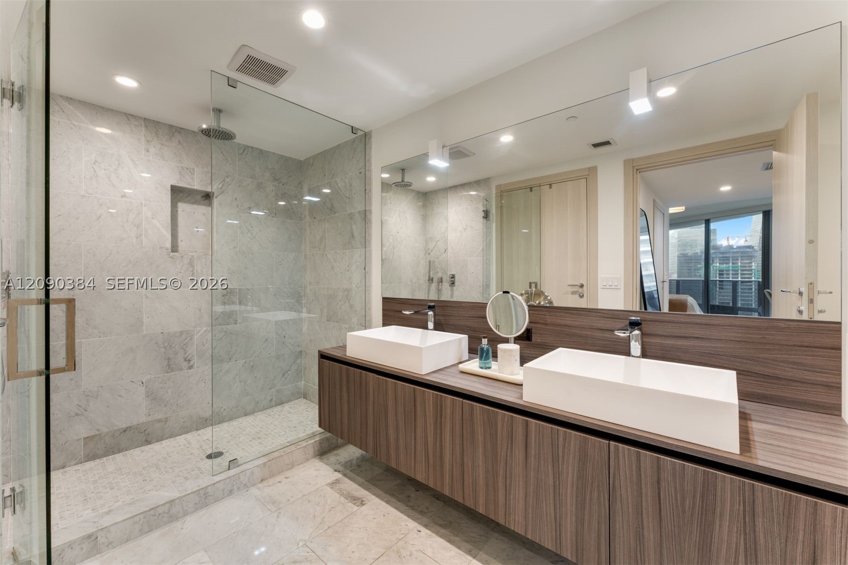 image Brickell Flatiron13