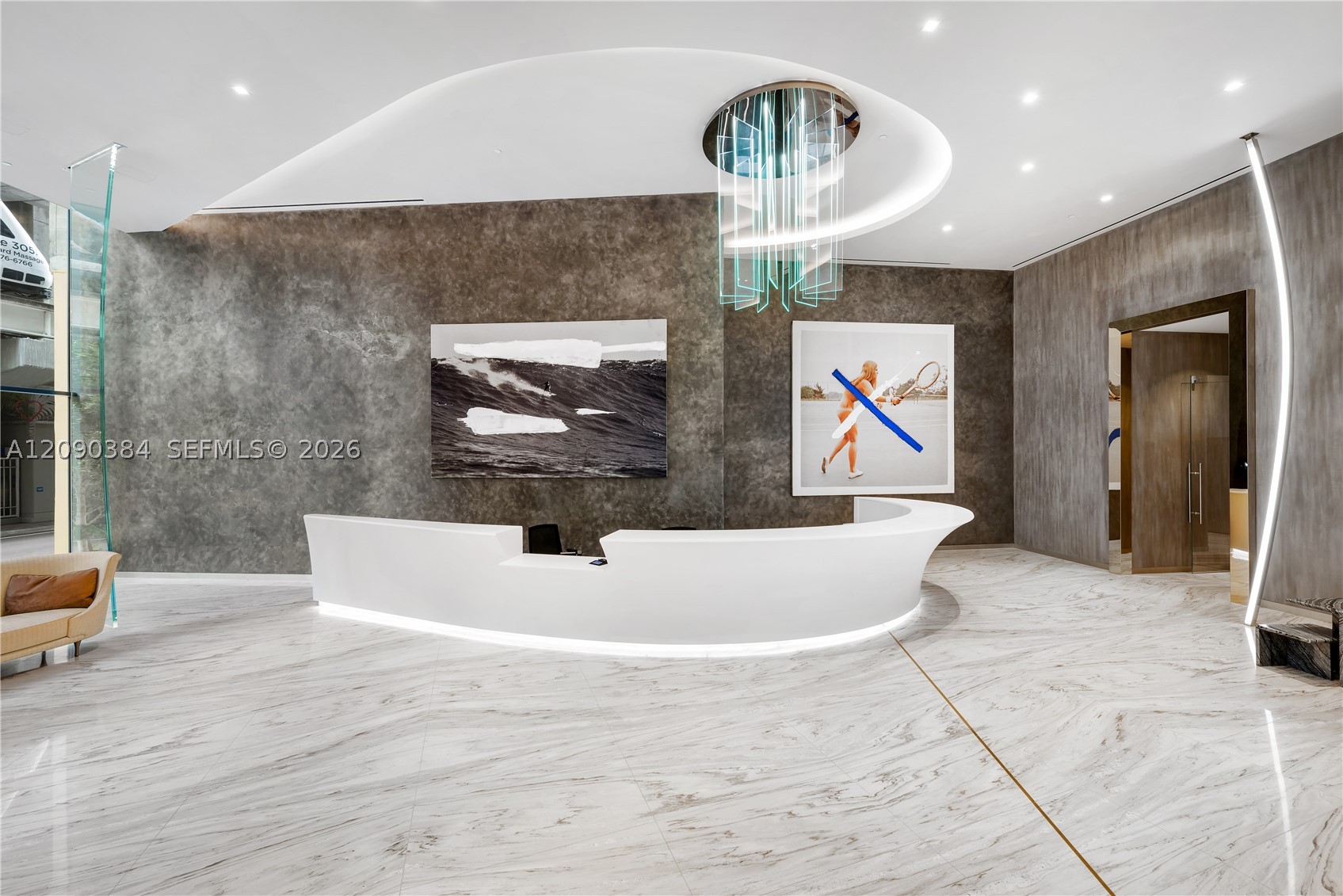 image Brickell Flatiron24