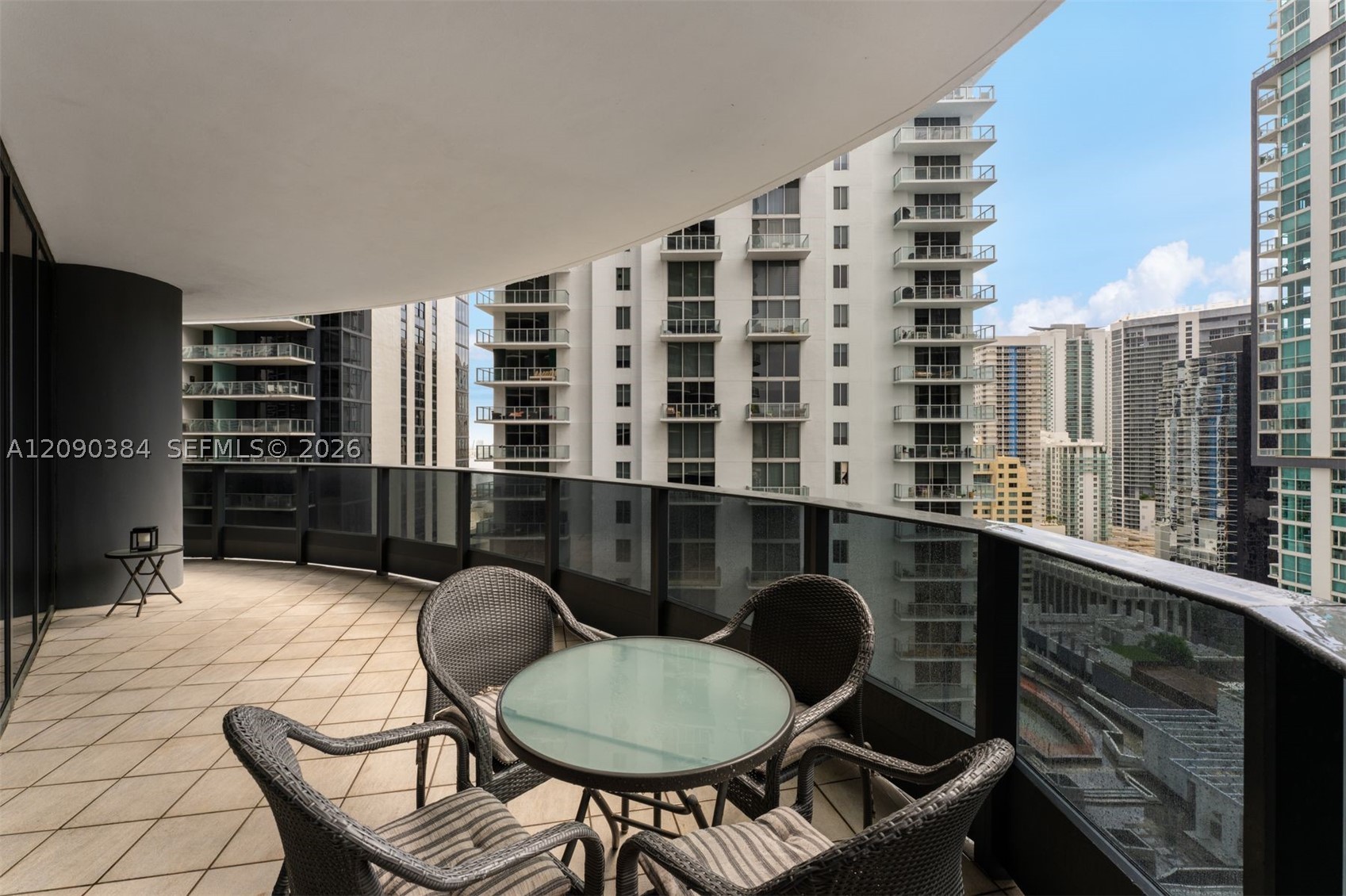 image Brickell Flatiron4