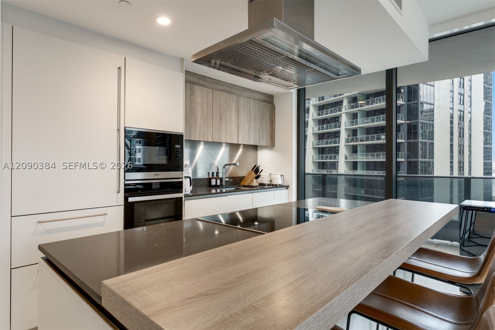 image Brickell Flatiron8
