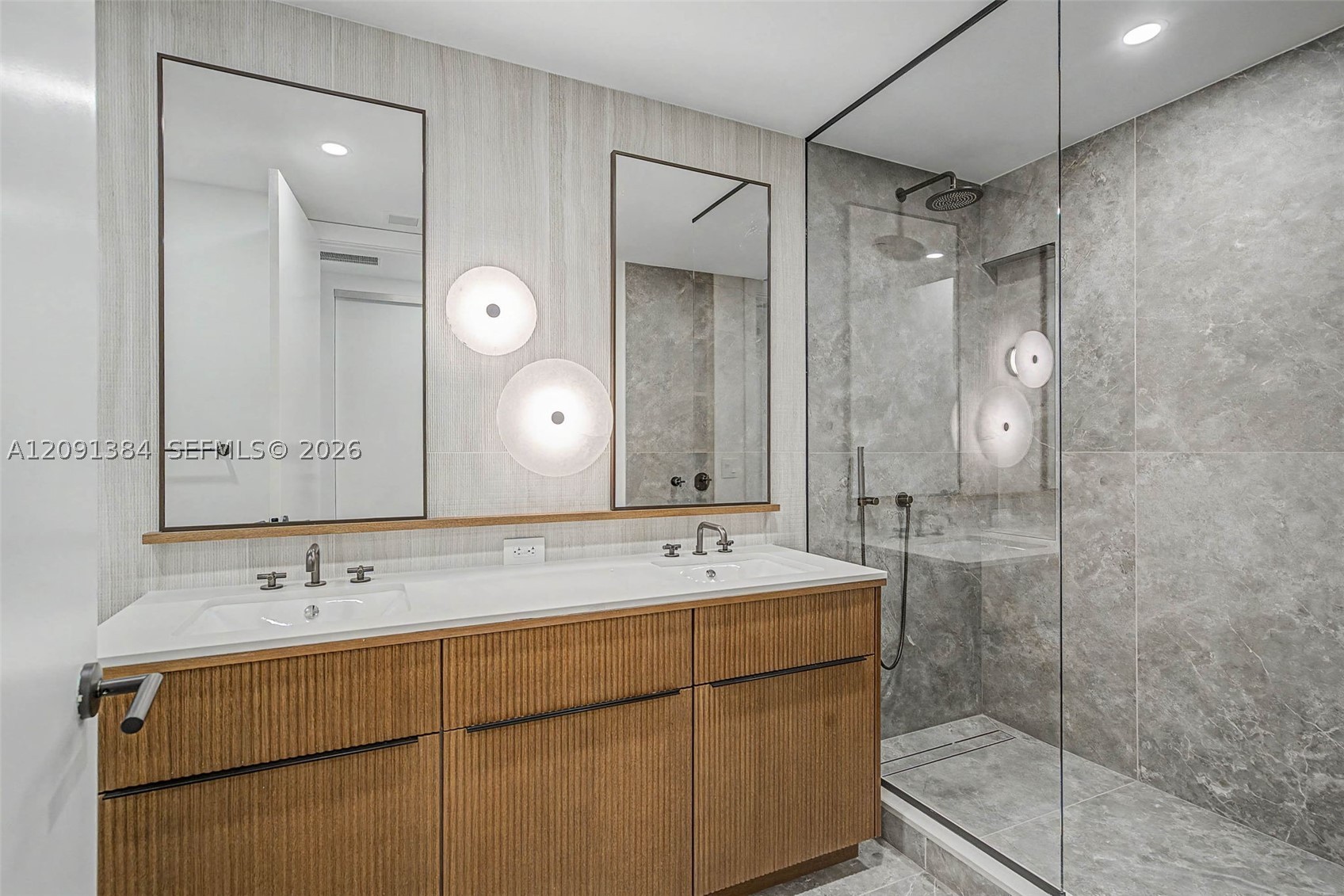 image 2200 Brickell14