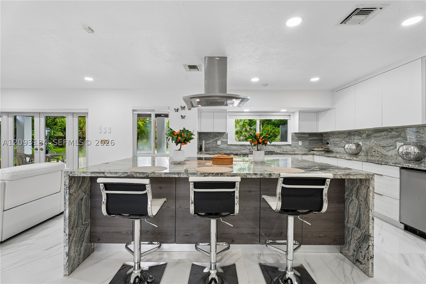 8700 SW 97th Ter Miami, FL 33176