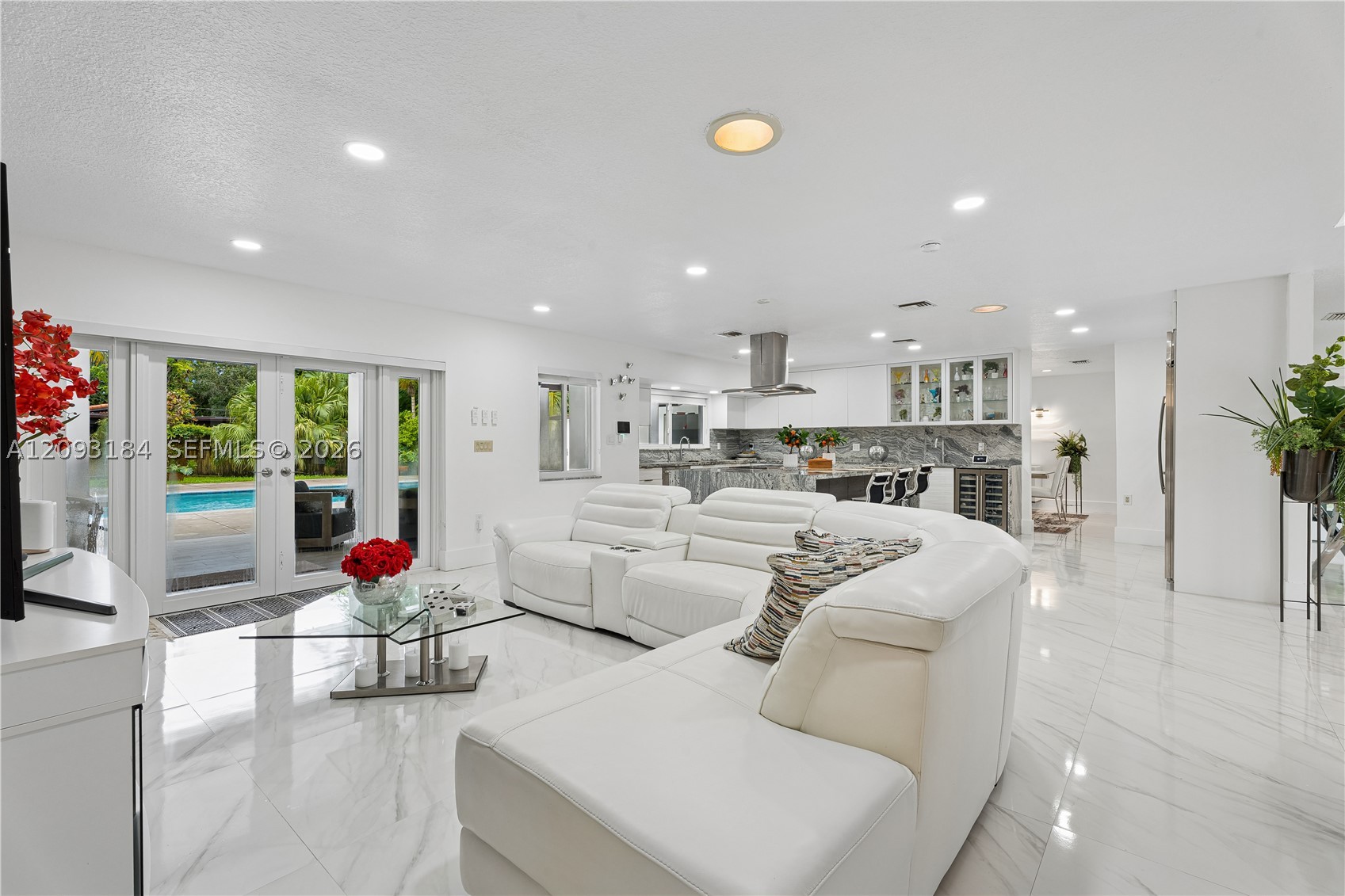 8700 SW 97th Ter Miami, FL 33176