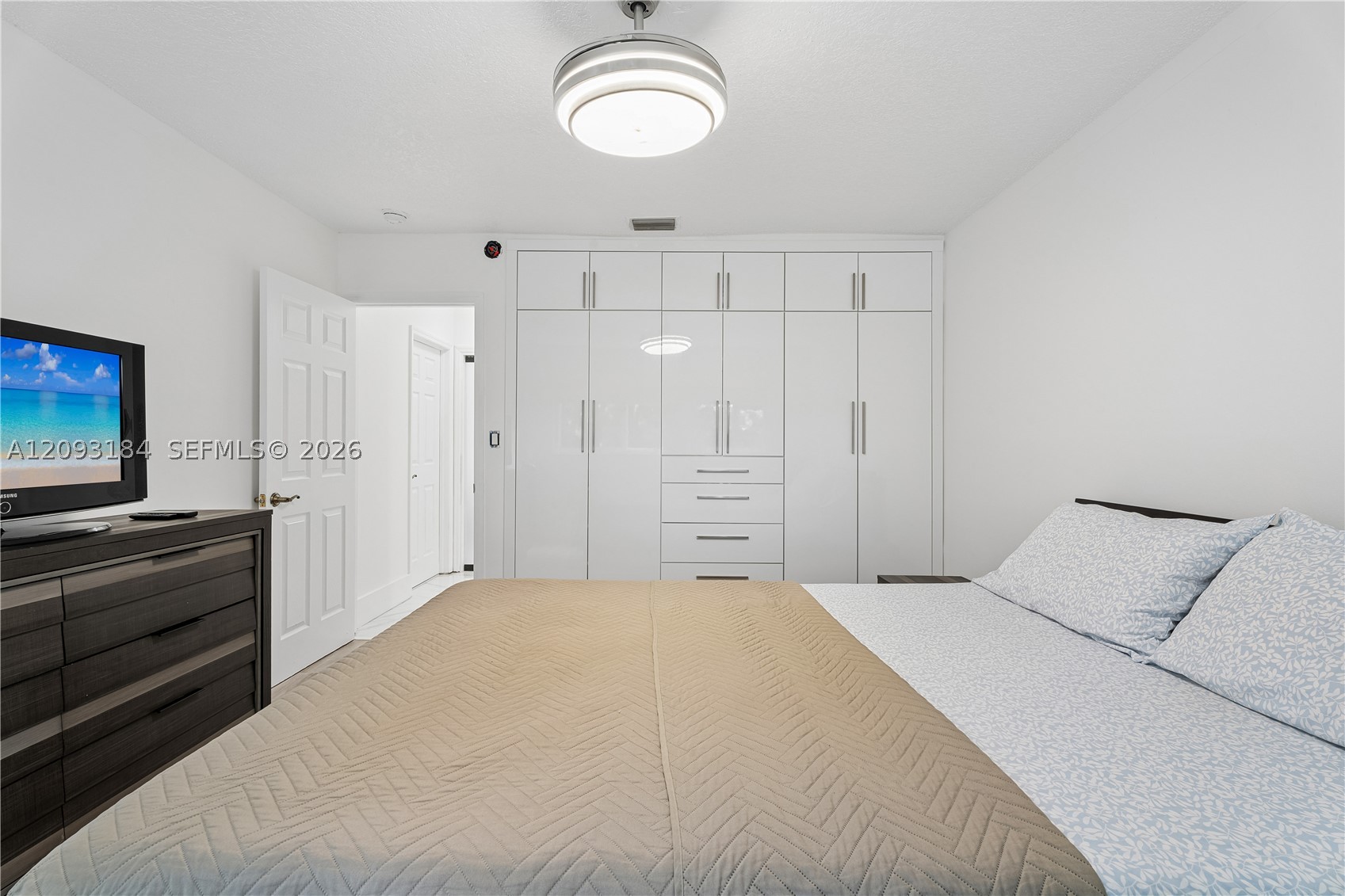 8700 SW 97th Ter Miami, FL 33176