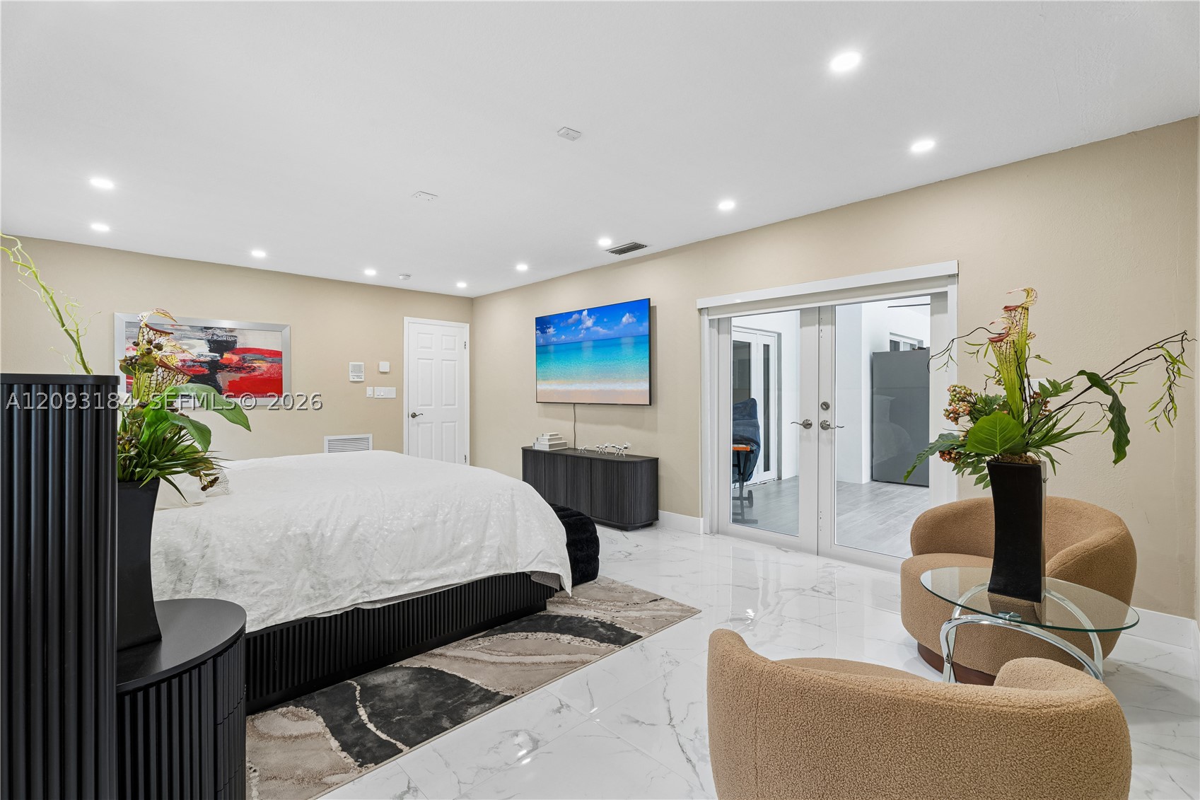8700 SW 97th Ter Miami, FL 33176