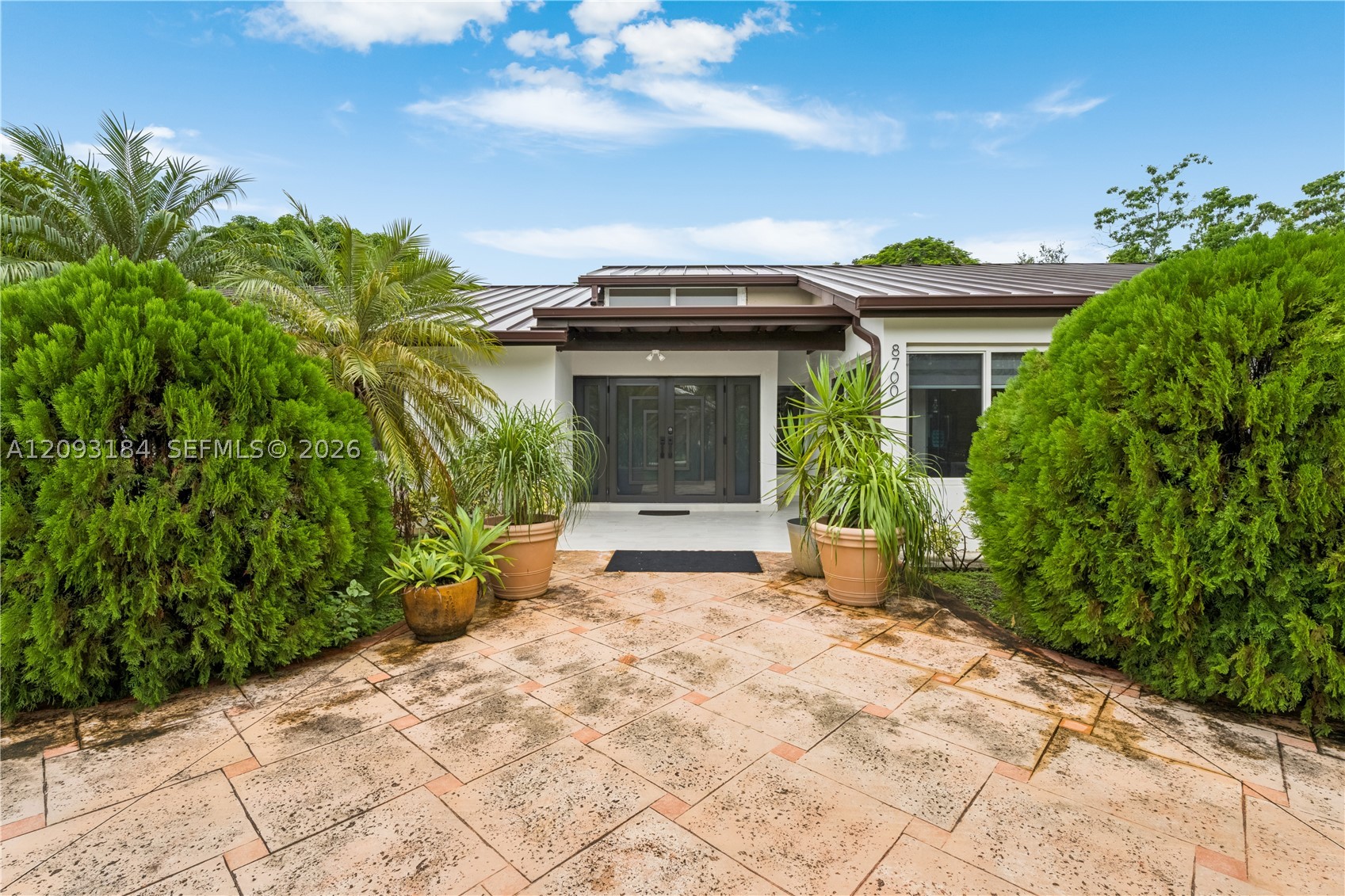 8700 SW 97th Ter Miami, FL 33176