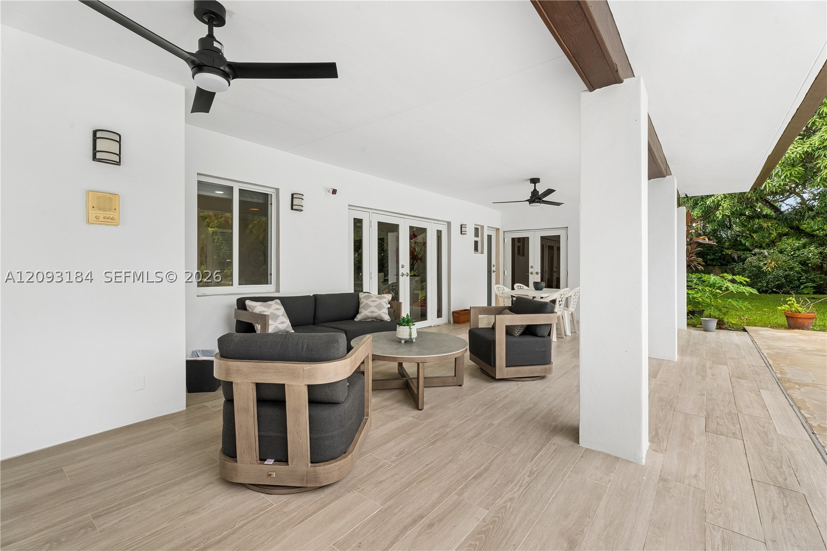 8700 SW 97th Ter Miami, FL 33176