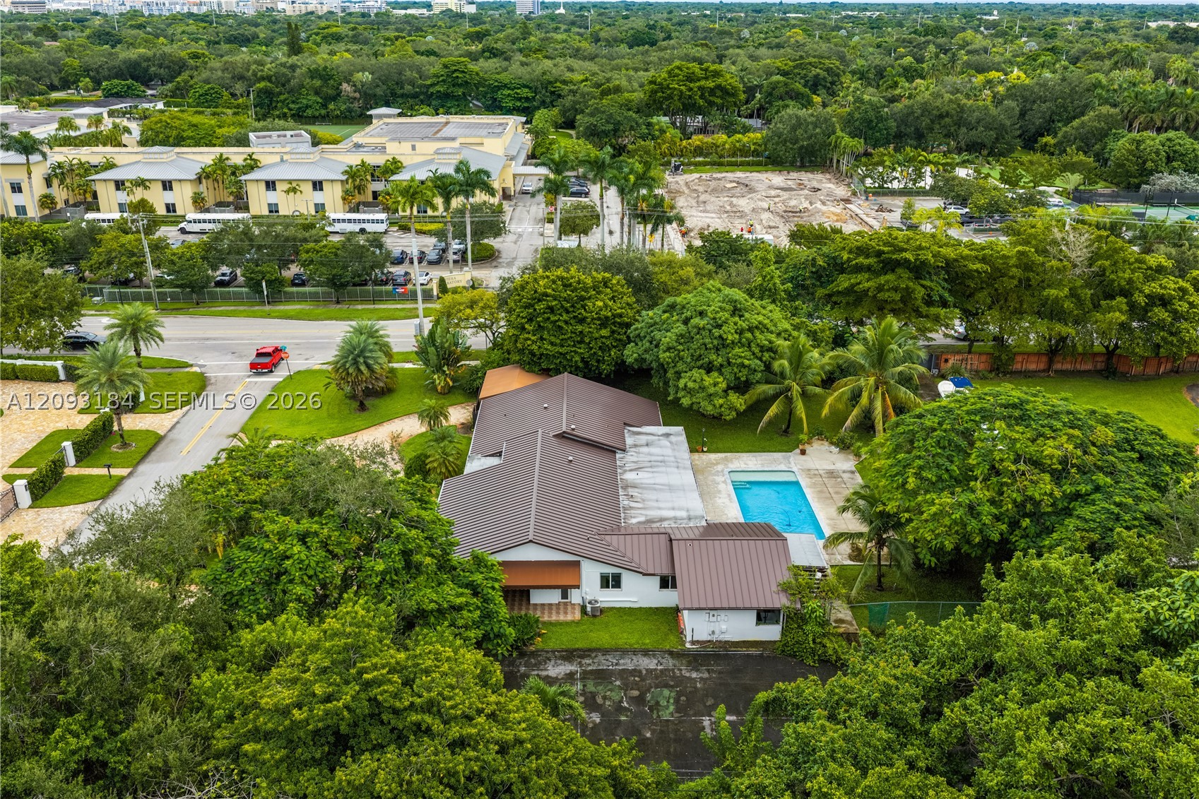 8700 SW 97th Ter Miami, FL 33176
