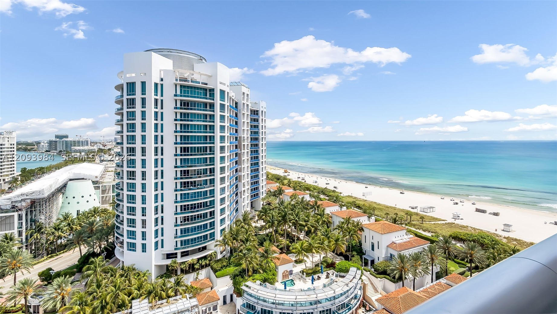 5875 Collins Ave #1707