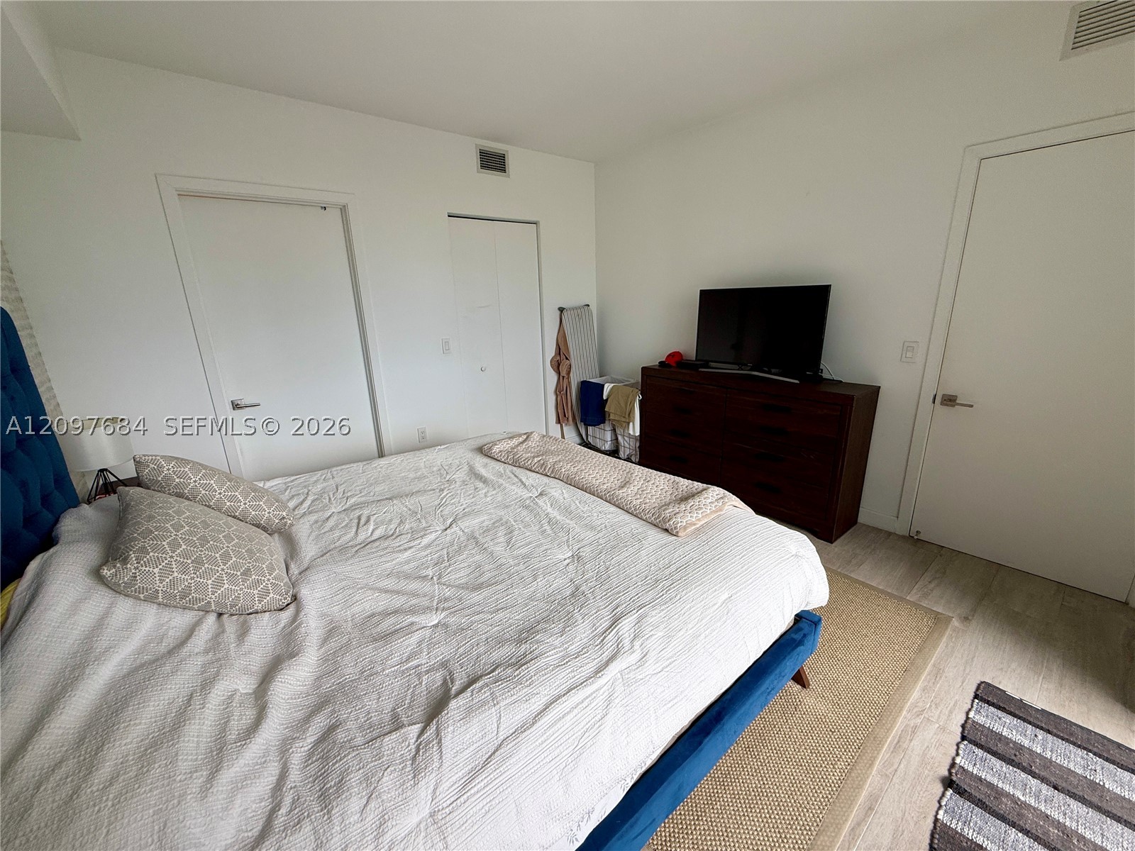 image Brickell Heights East8