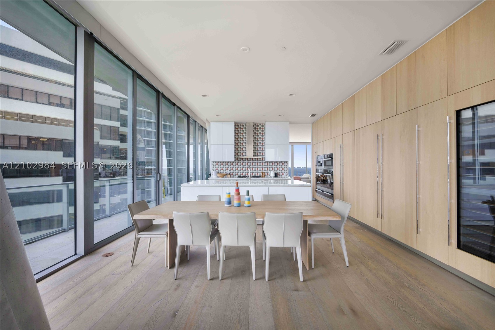 2669 S Bayshore Dr #903N Miami, FL 33133