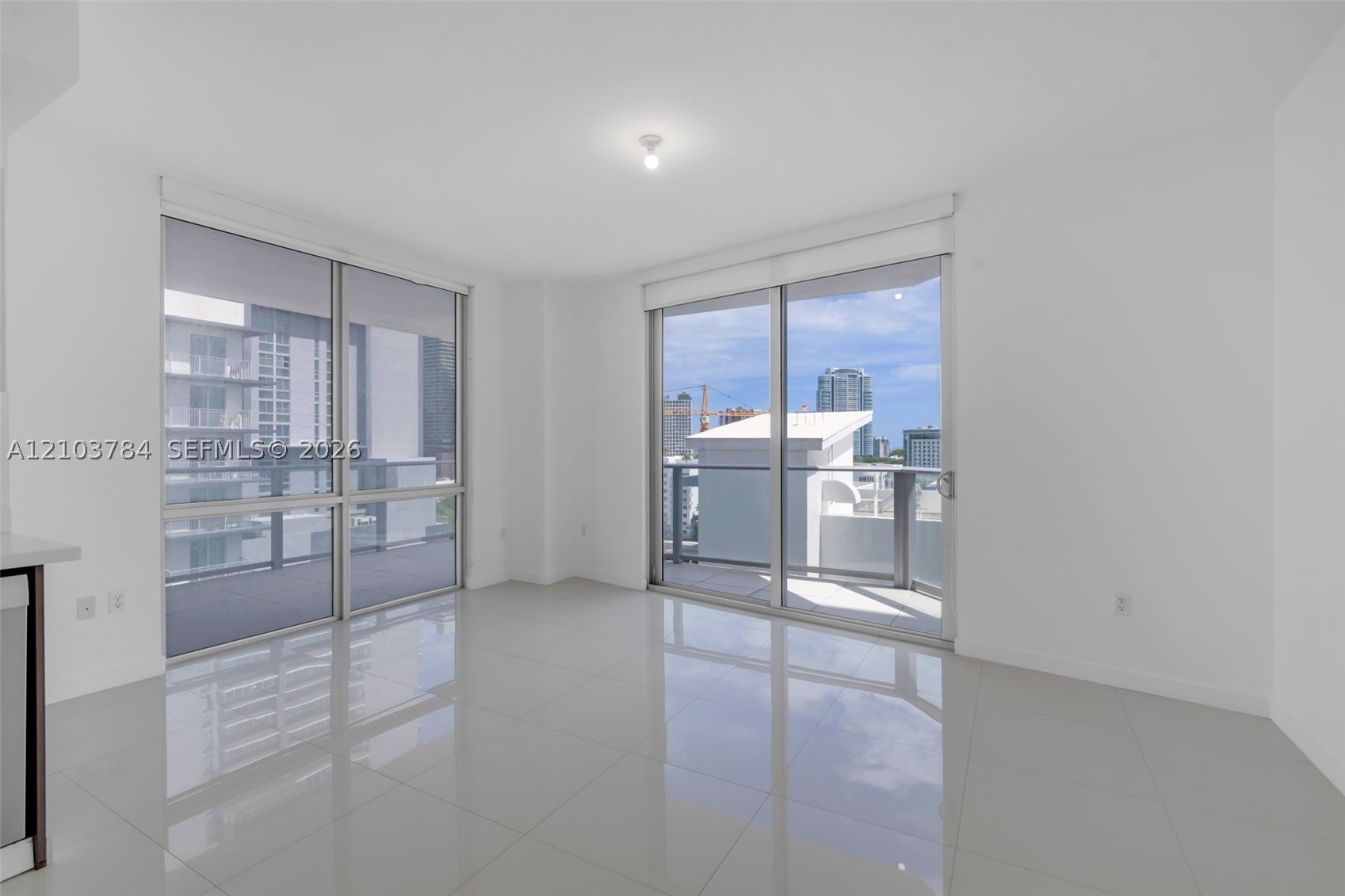 image Brickell Ten11