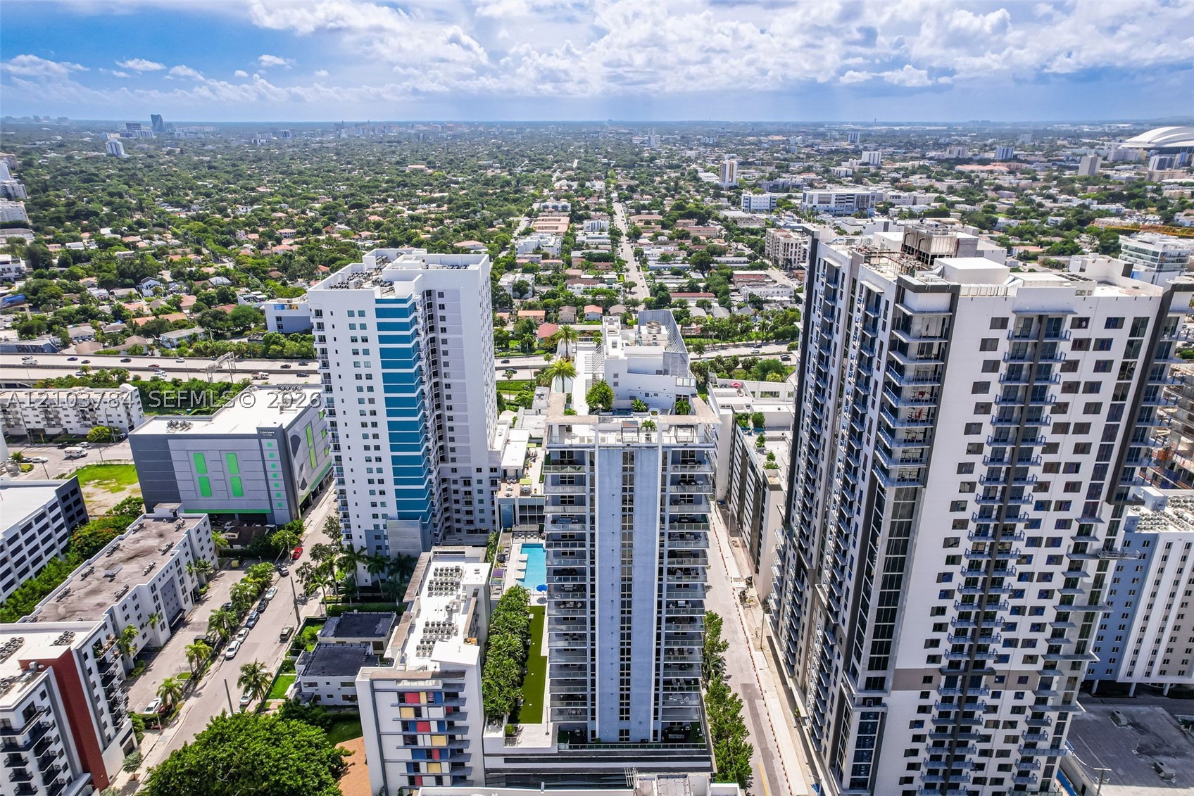 image Brickell Ten43