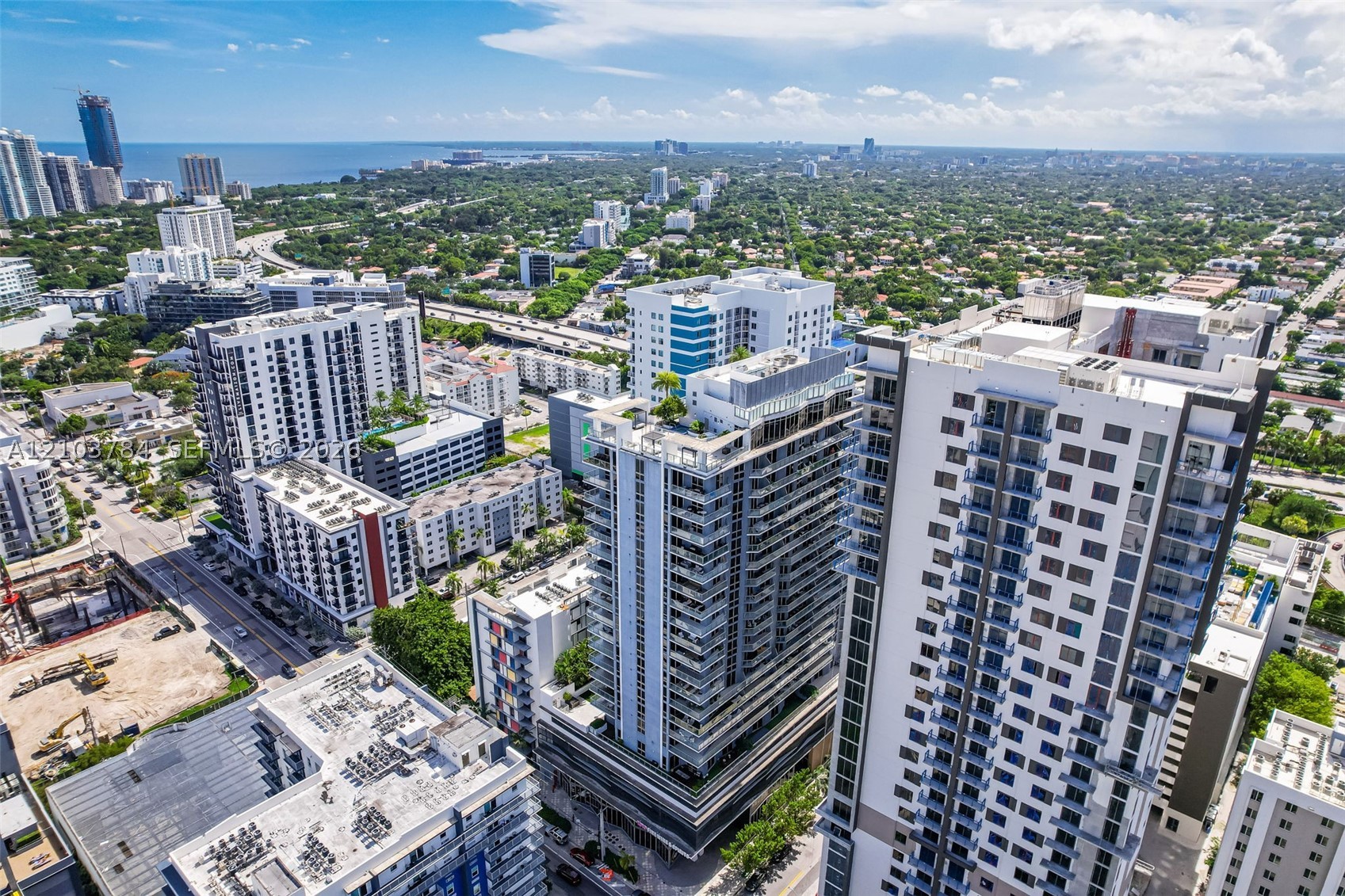 image Brickell Ten44