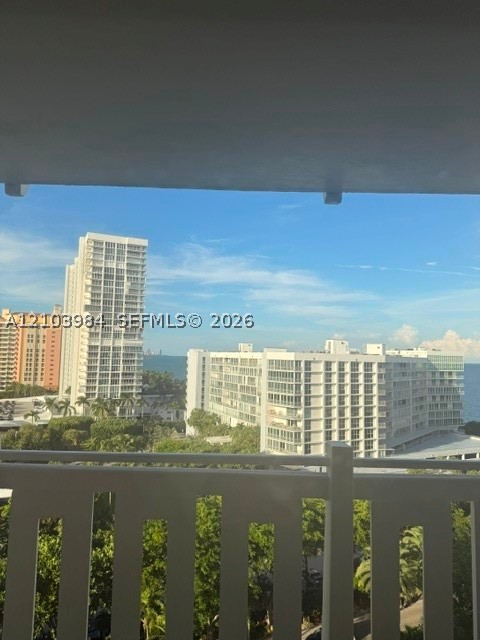 1121 Crandon Blvd #E1003