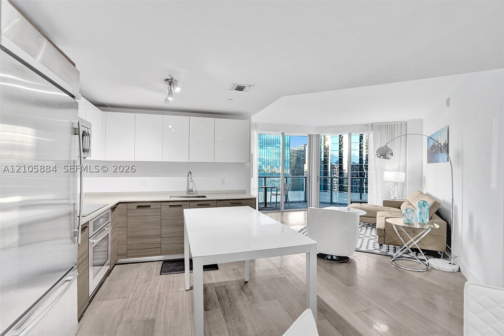 image Brickell House26