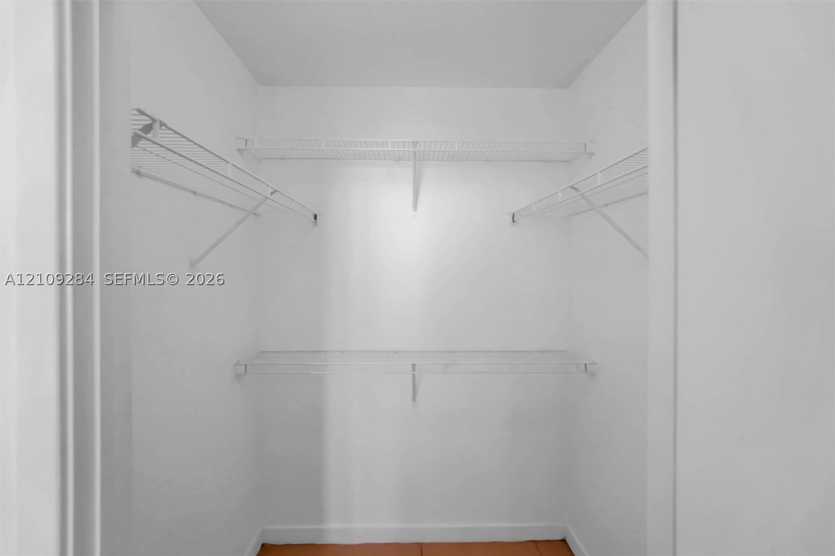 79 SW 12th St #1210 Miami, FL 33130