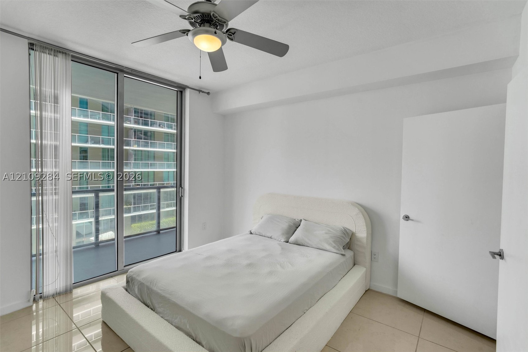 79 SW 12th St #1210 Miami, FL 33130