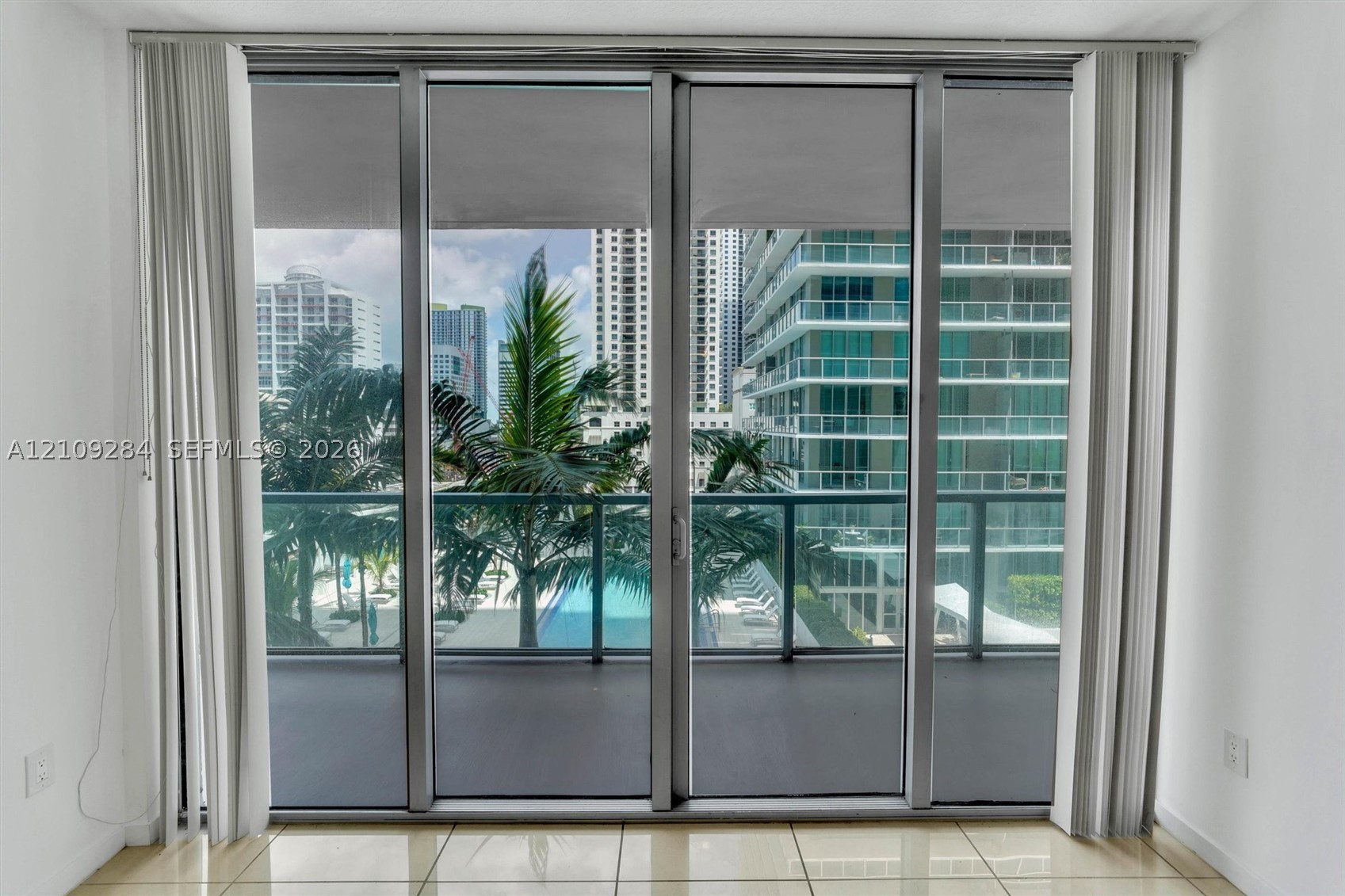 79 SW 12th St #1210 Miami, FL 33130