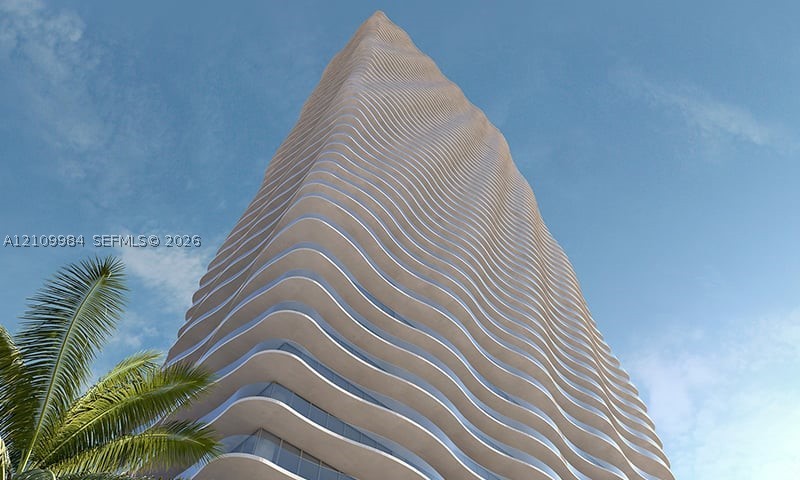 1400 Biscayne Blvd #201