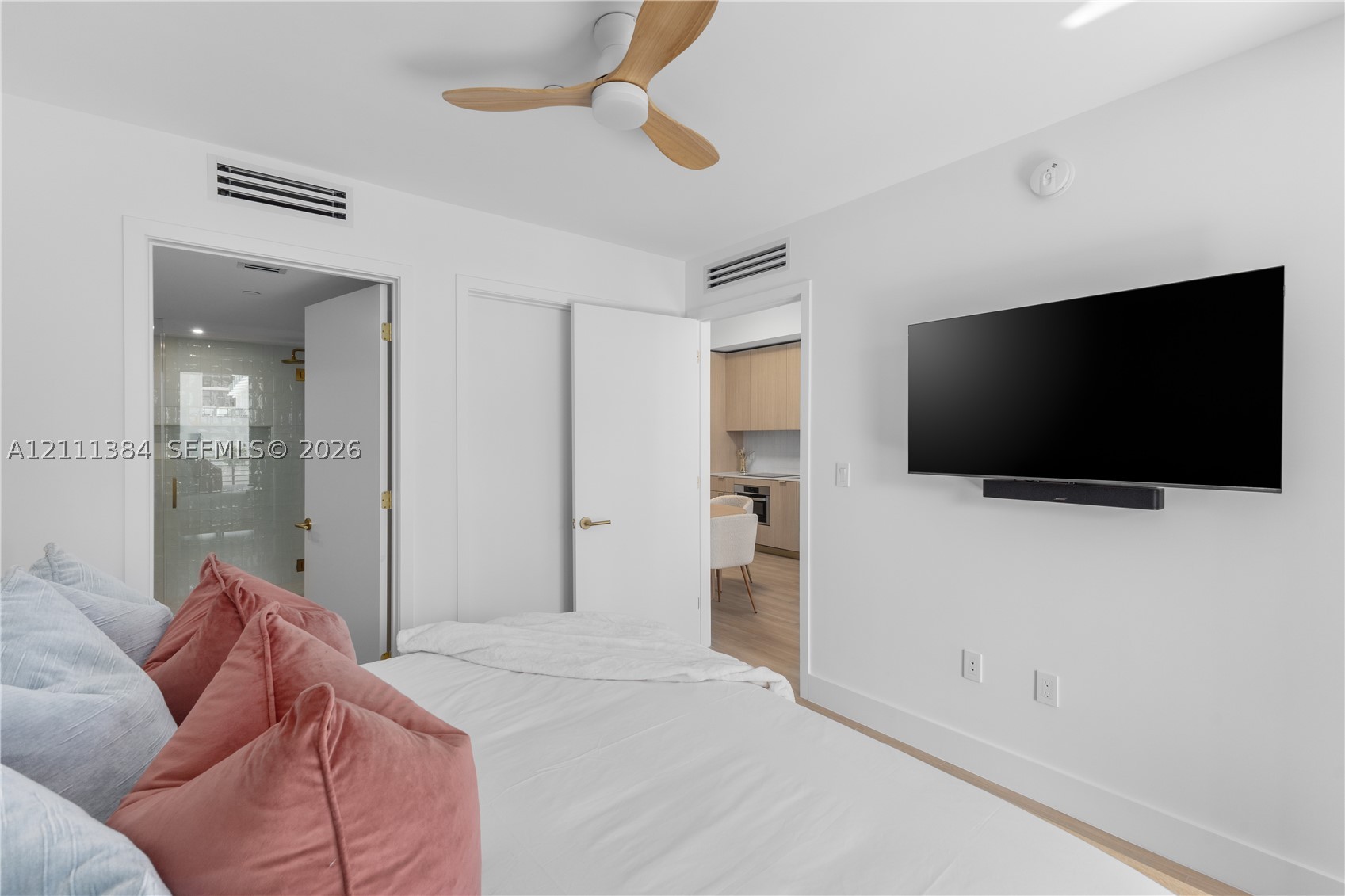 image The Standard Residences Midtown Miami11