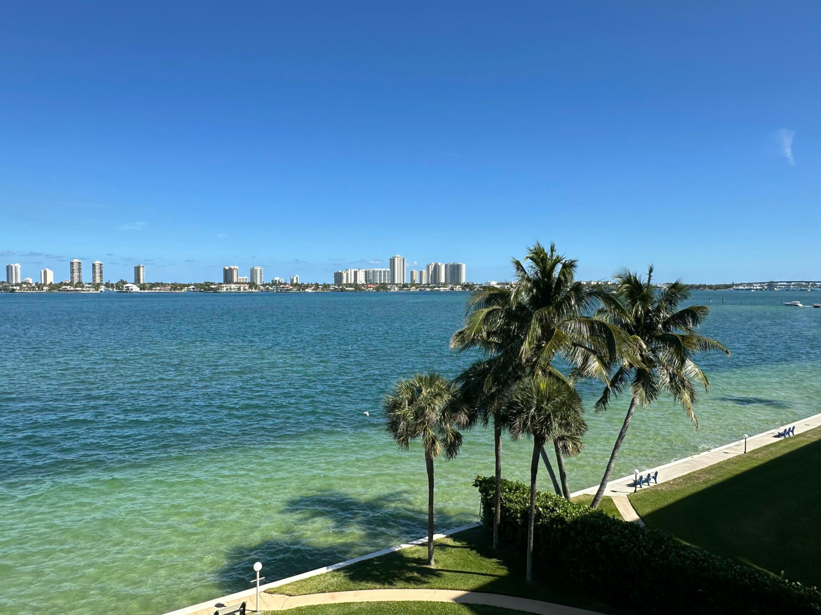 501 Lake Shr #505 West Palm Beach, FL 33403