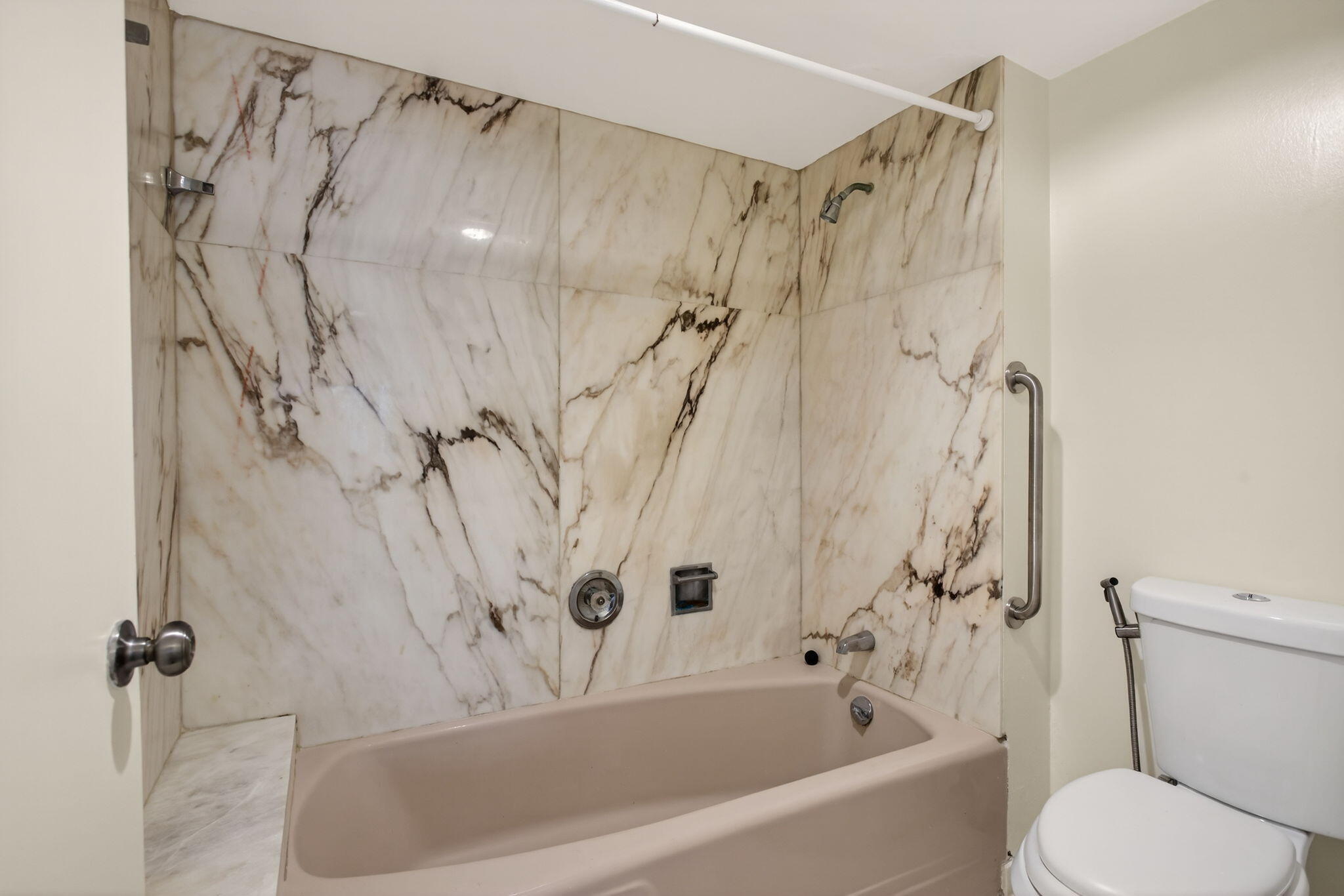 3000 Holiday #1602 Fort Lauderdale, FL 33316