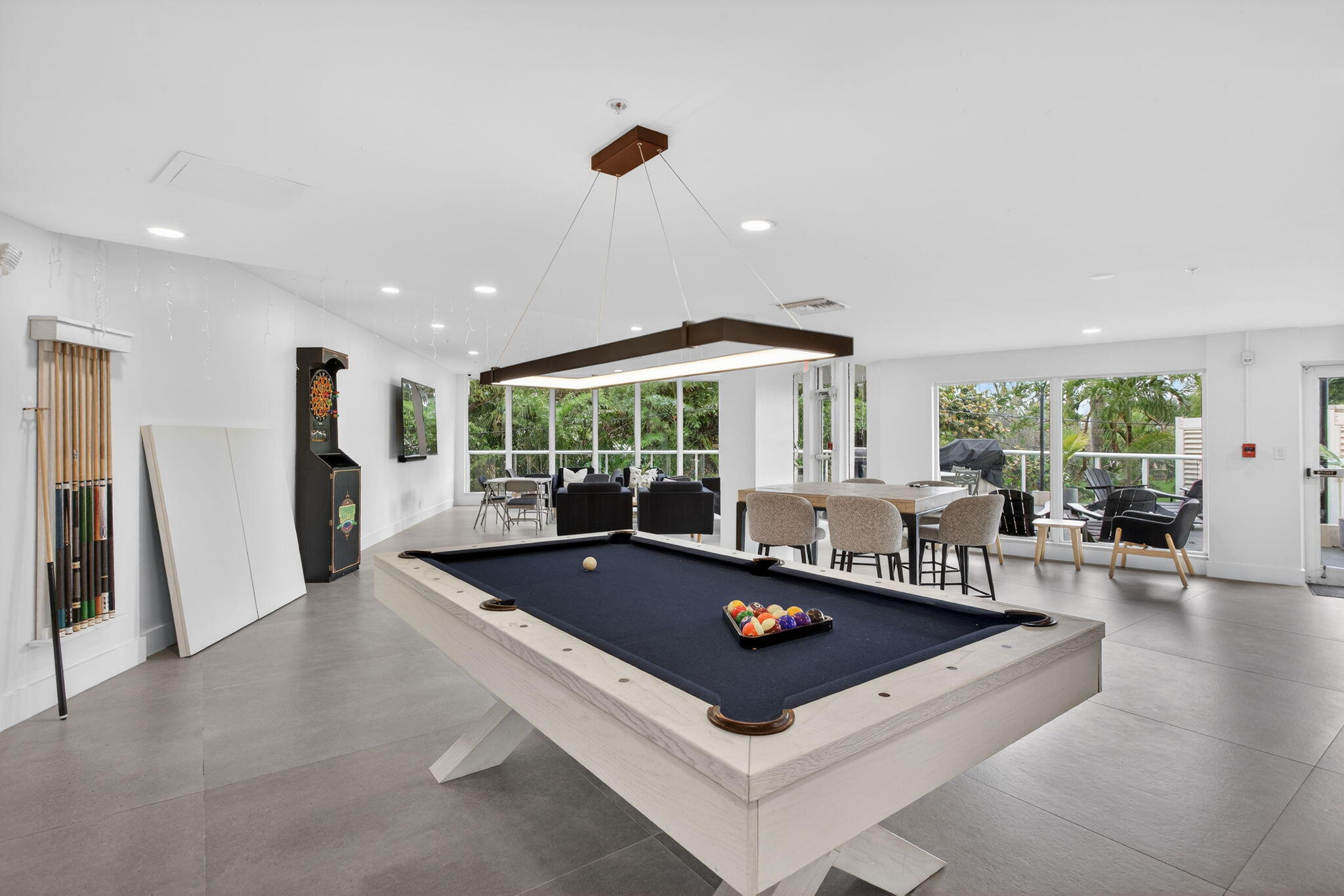 3000 Holiday #1602 Fort Lauderdale, FL 33316