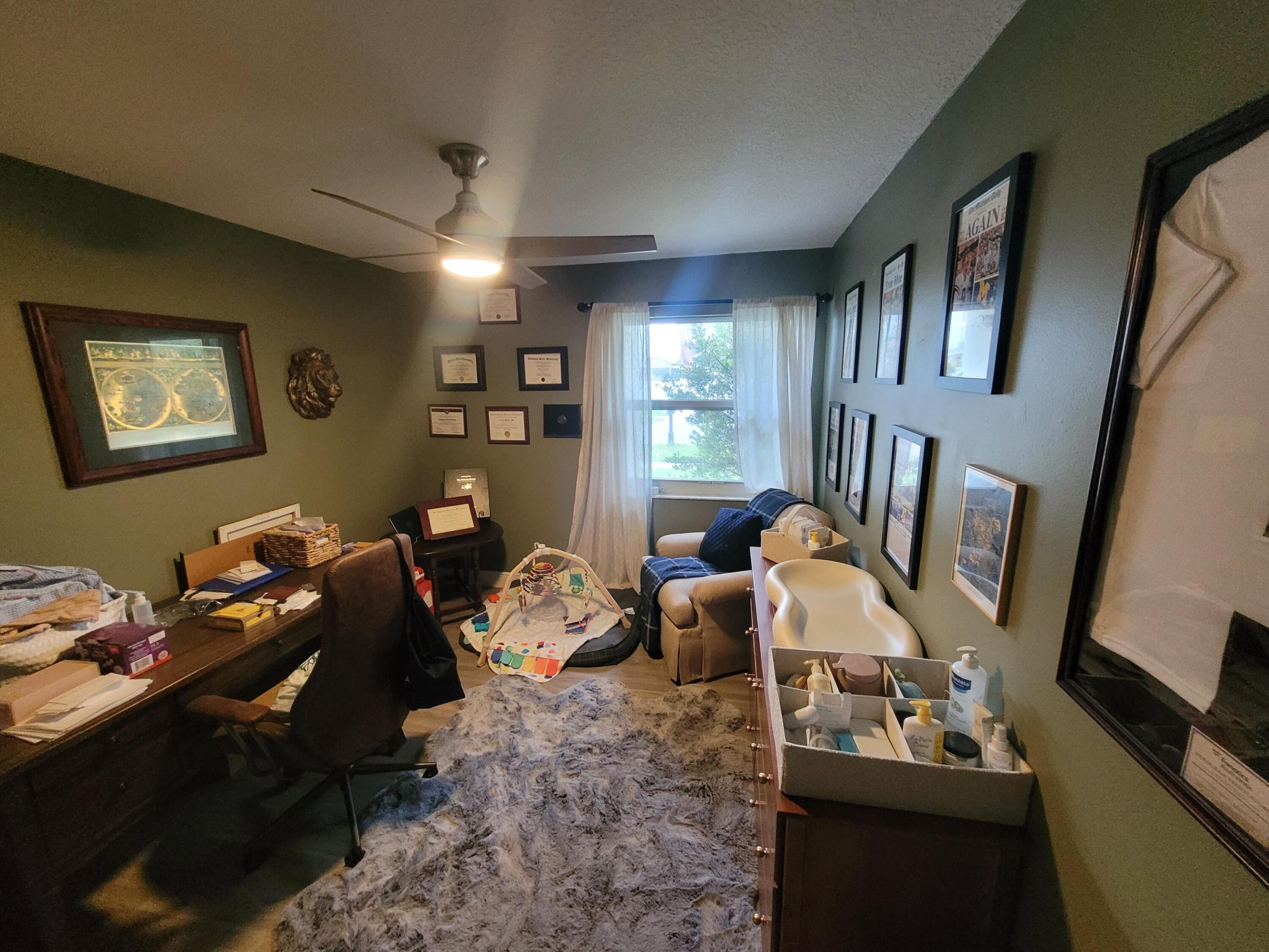 9651 SW 9th Pembroke Pines, FL 33025