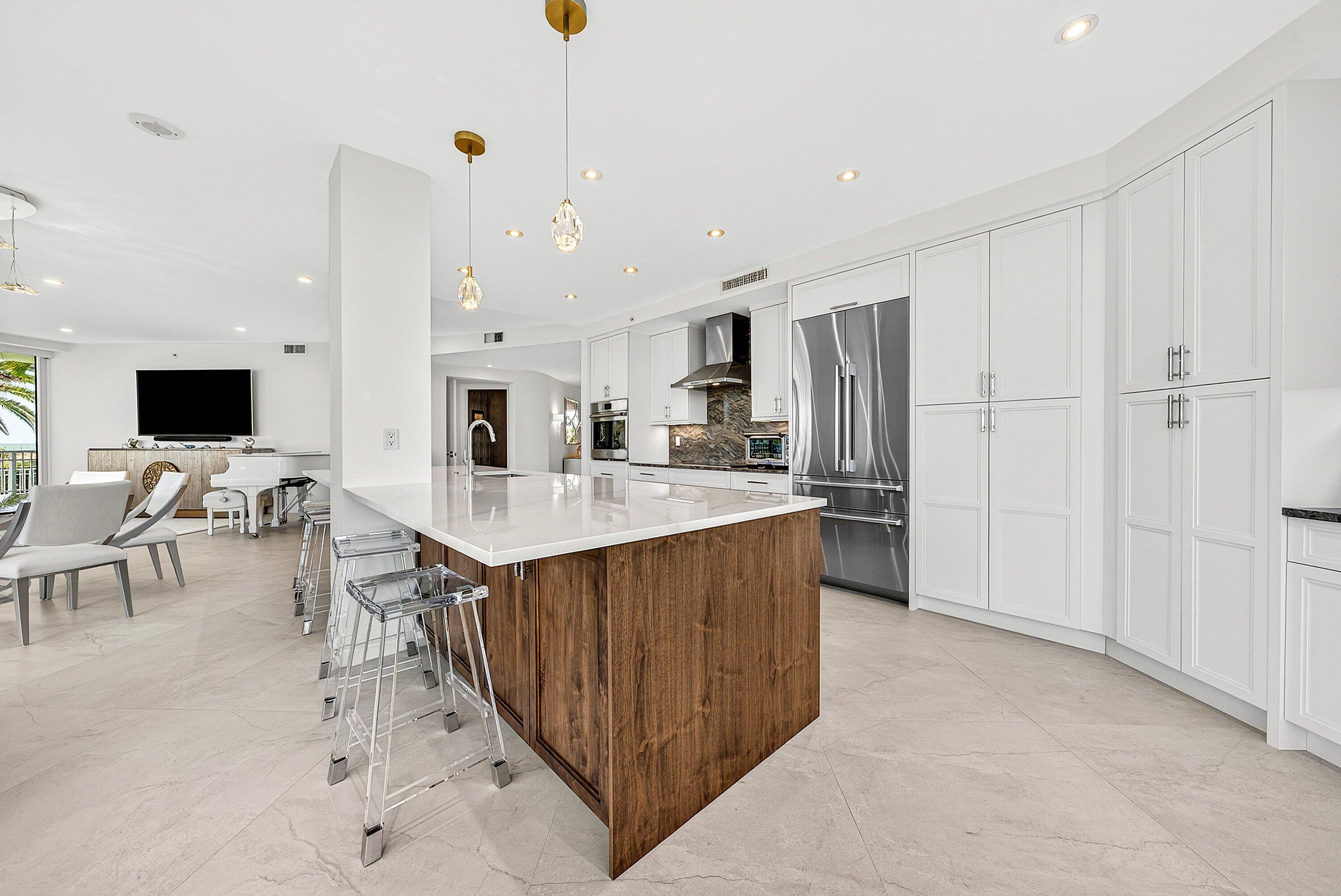 425 S Beach #2o Tequesta, FL 33469