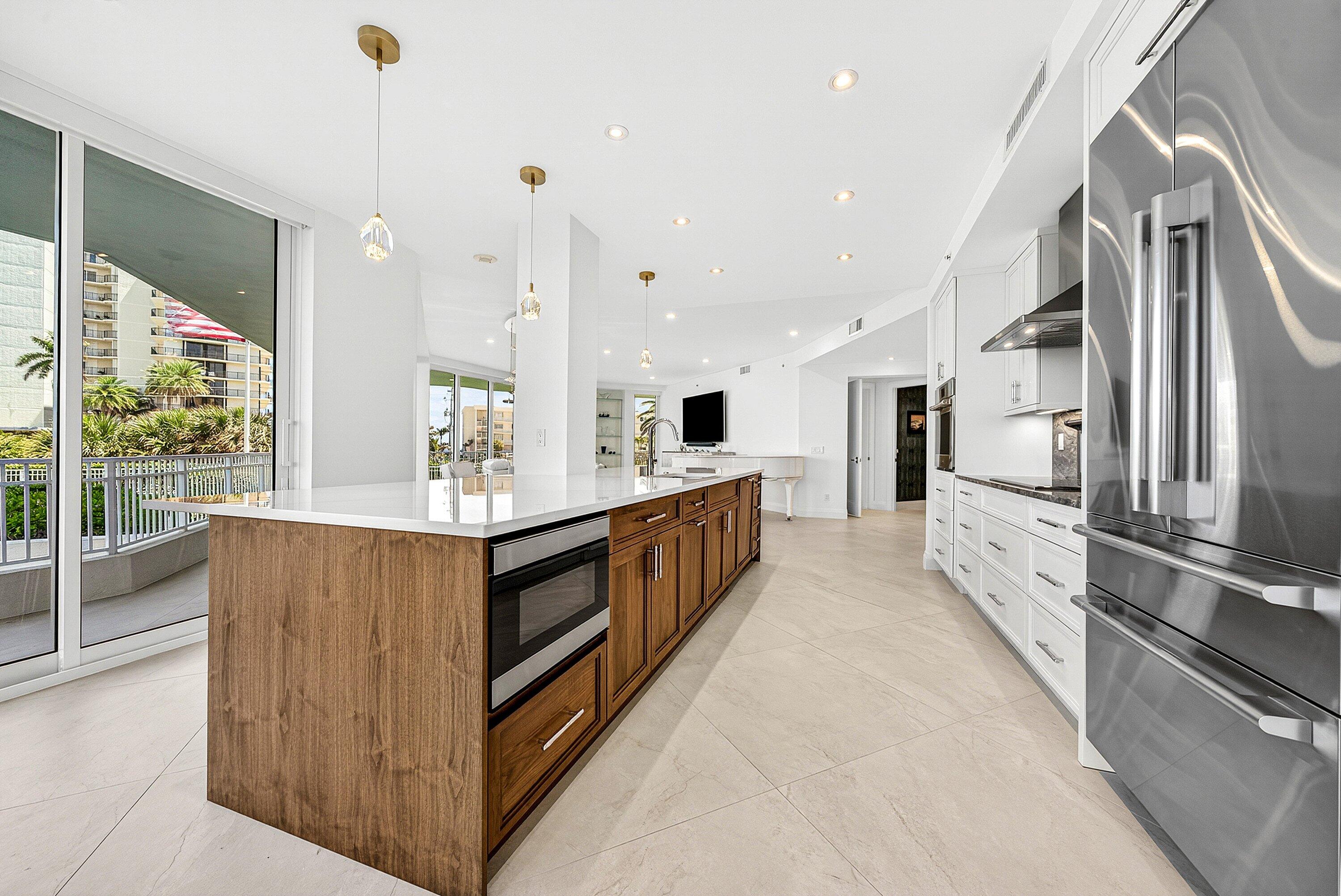 425 S Beach #2o Tequesta, FL 33469