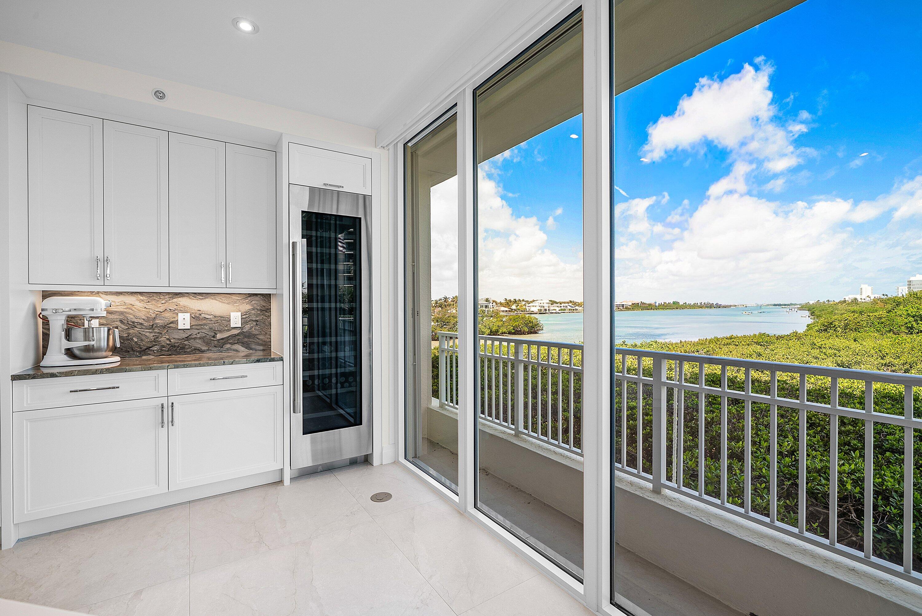 425 S Beach #2o Tequesta, FL 33469