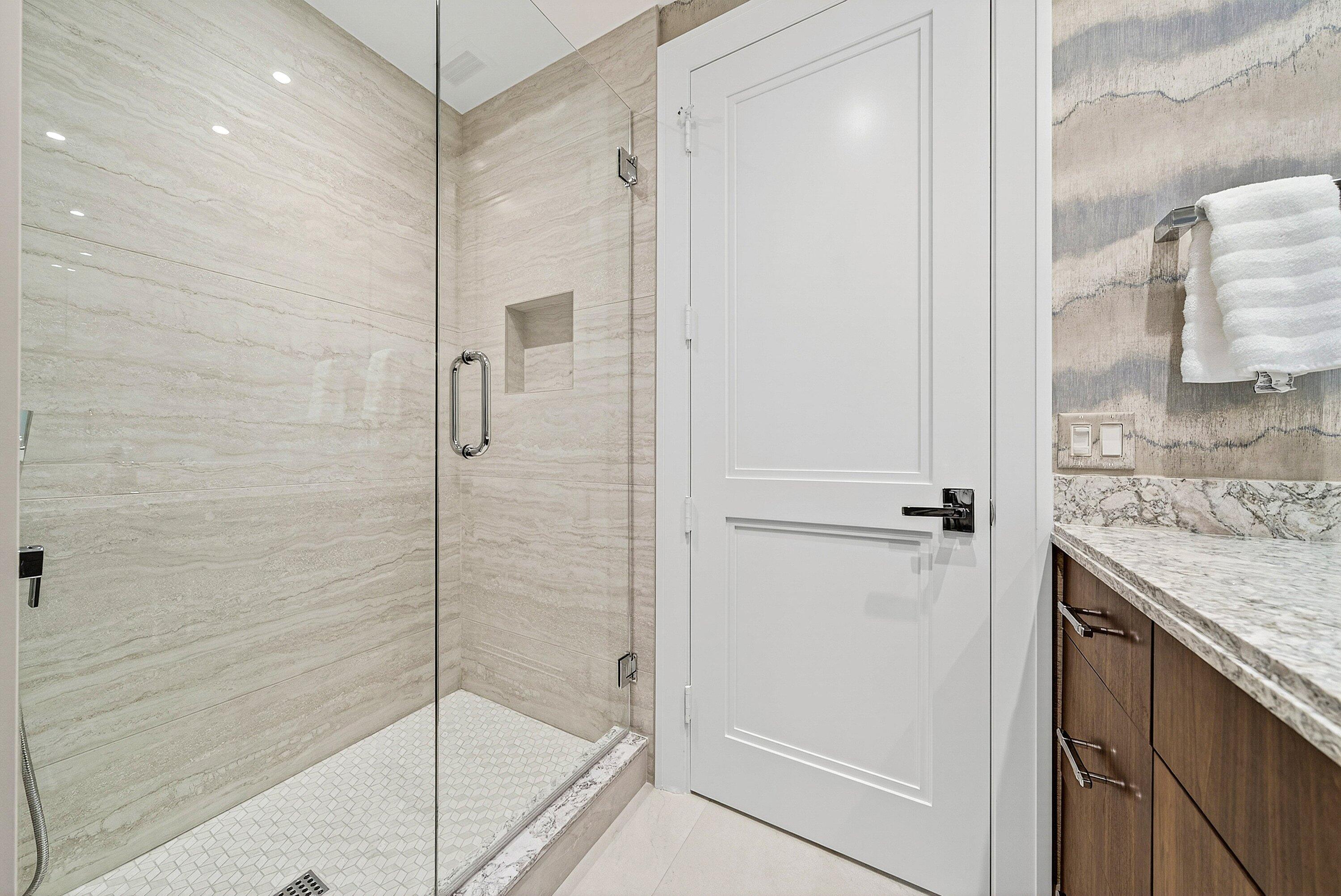 425 S Beach #2o Tequesta, FL 33469