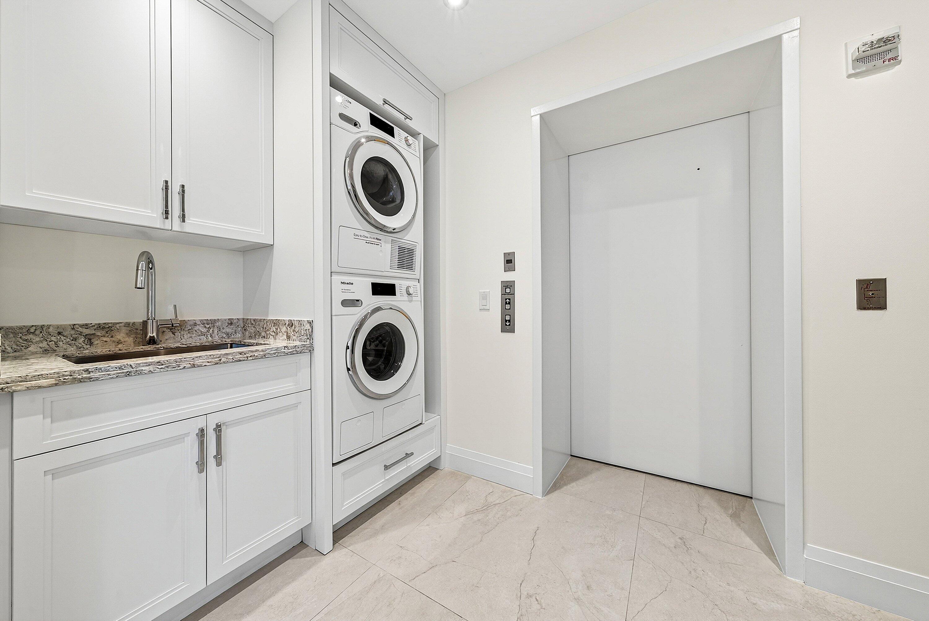 425 S Beach #2o Tequesta, FL 33469