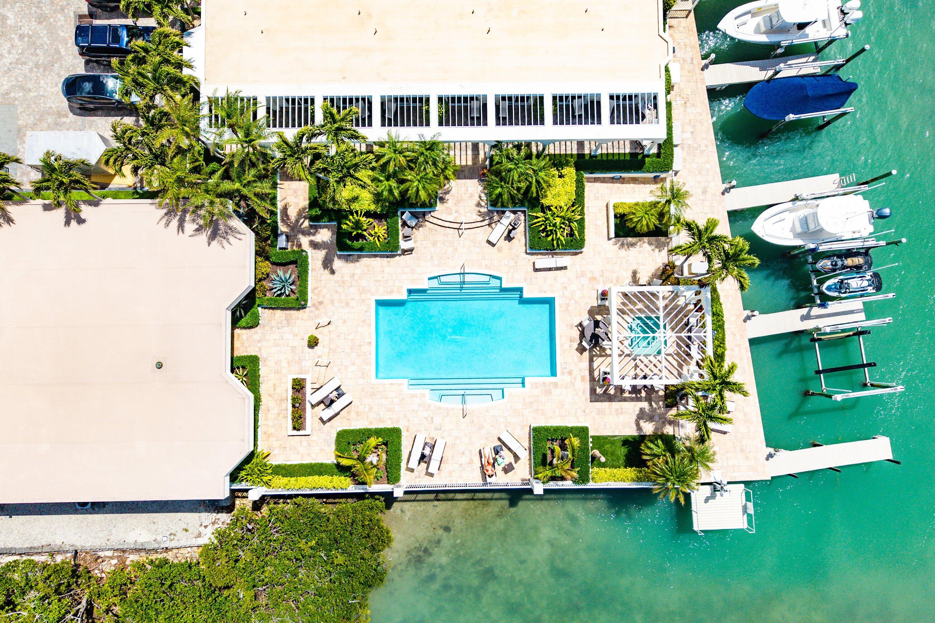 425 S Beach #2o Tequesta, FL 33469