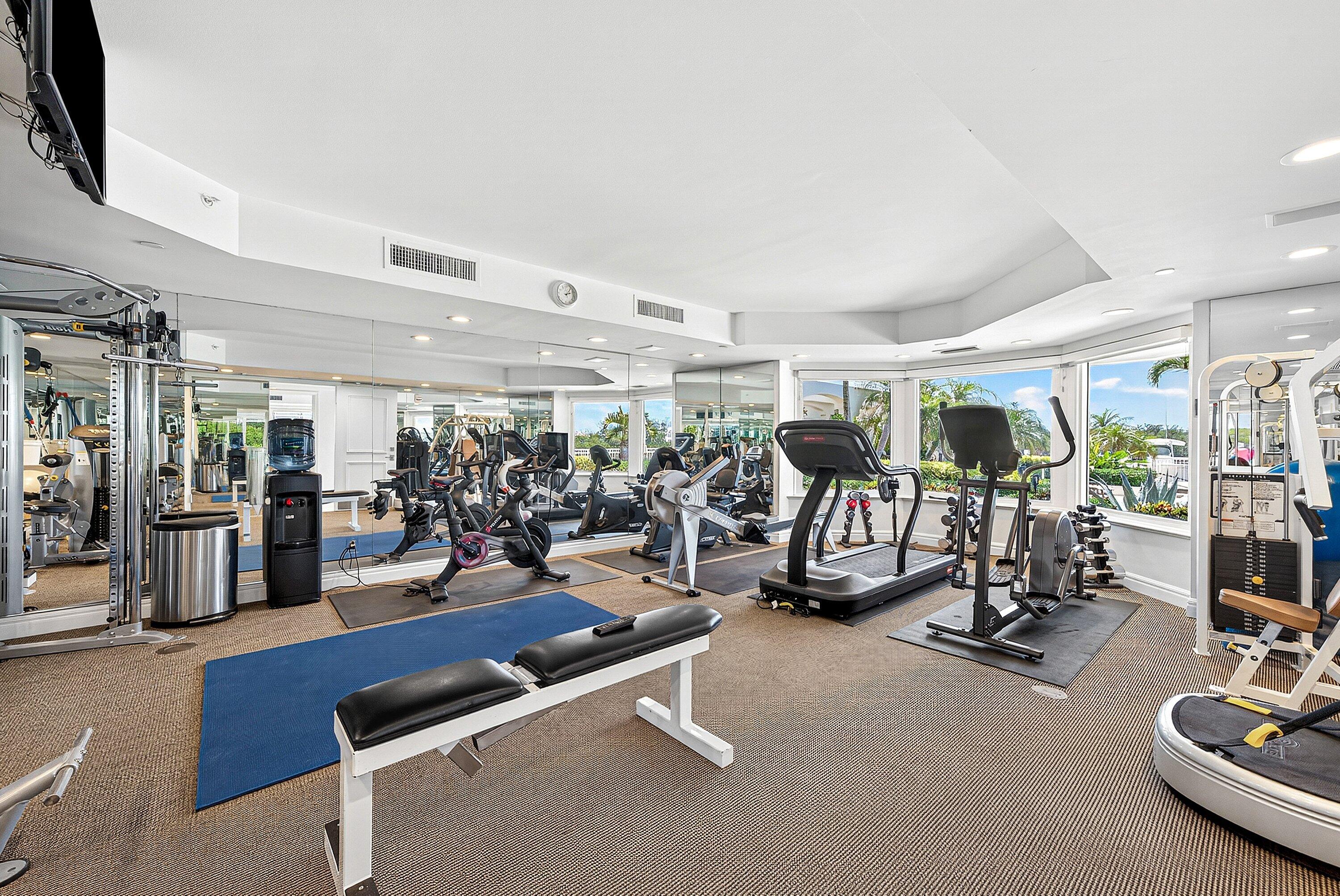 425 S Beach #2o Tequesta, FL 33469