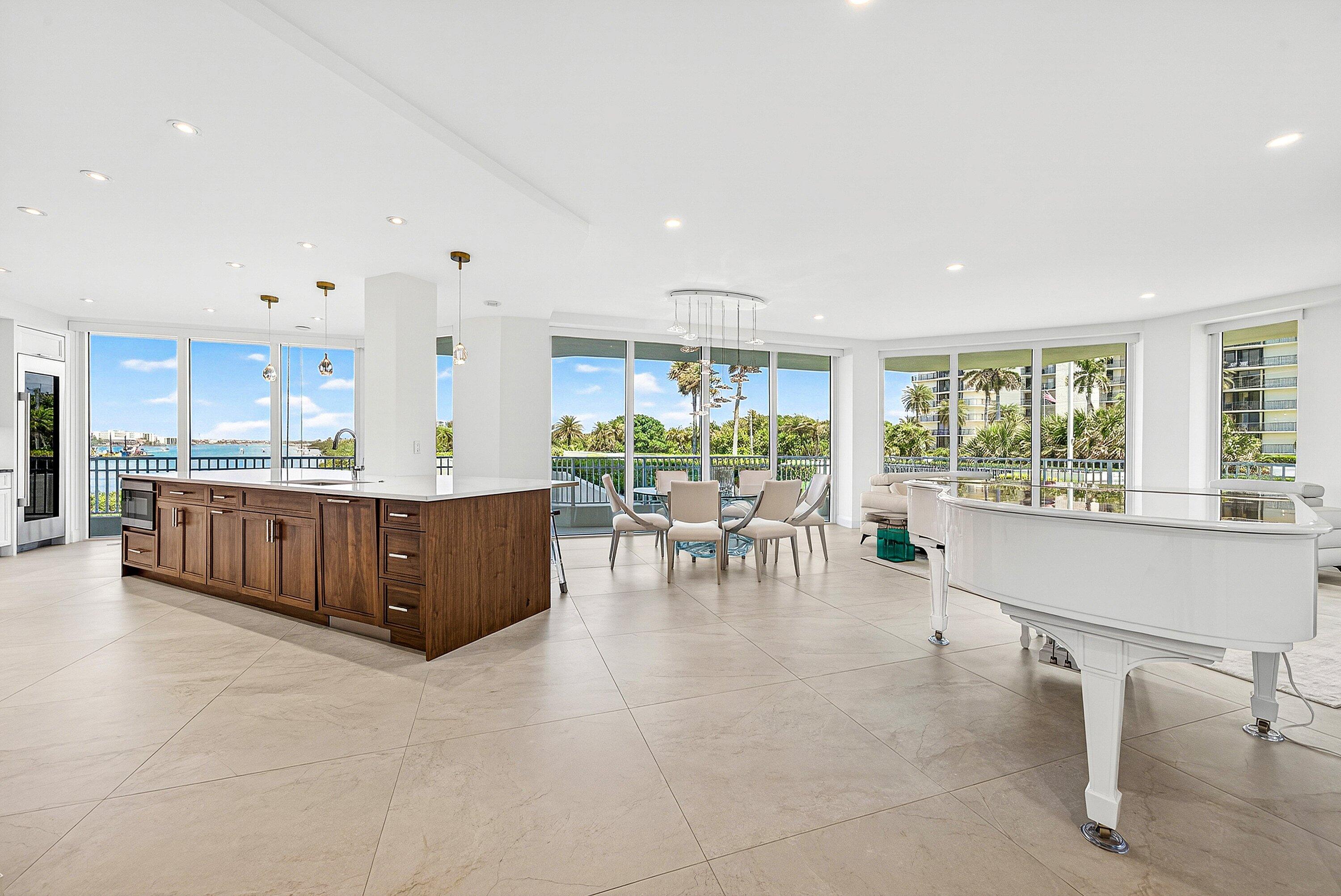 425 S Beach #2o Tequesta, FL 33469