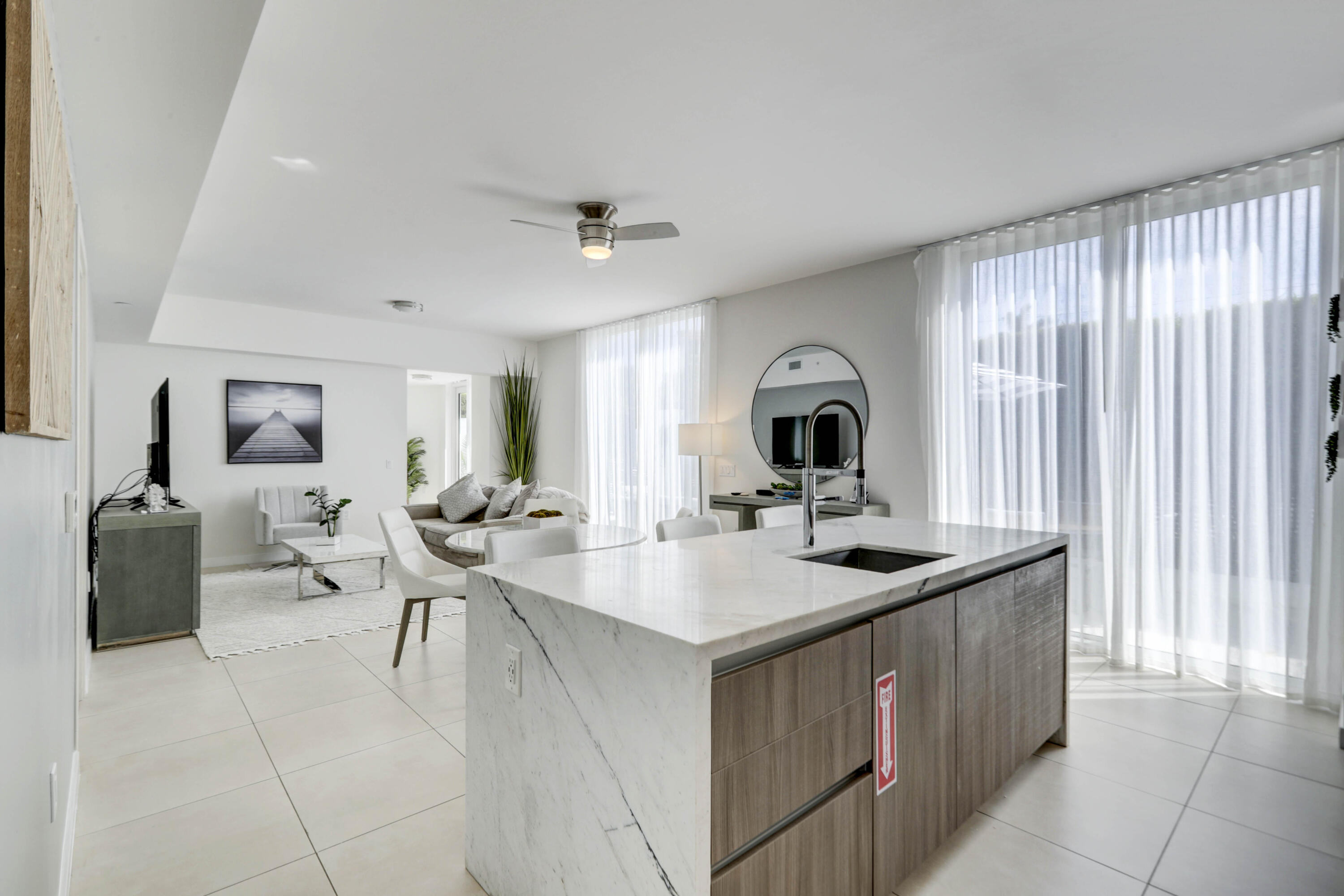 401 N Birch #Th3 Fort Lauderdale, FL 33304