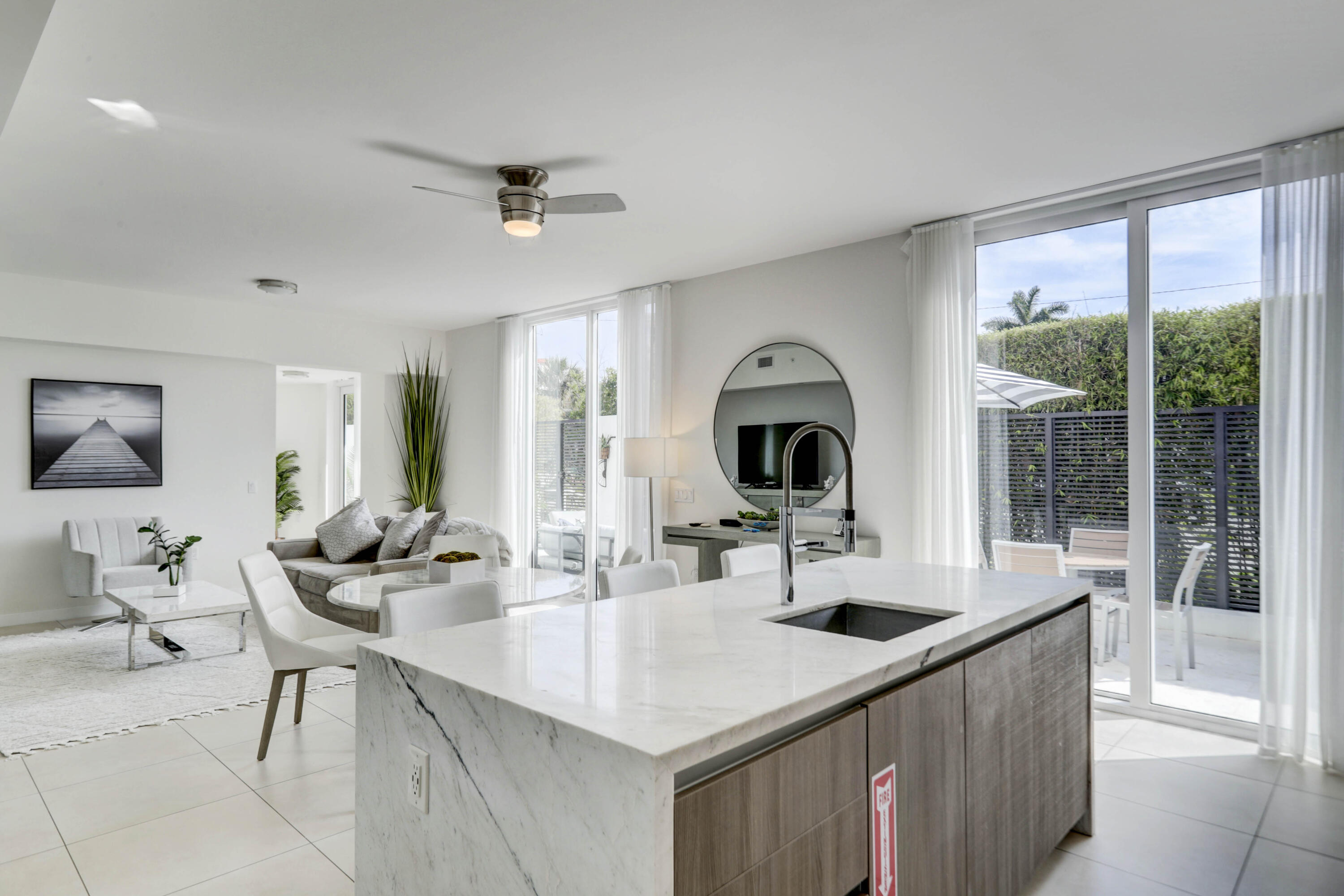 401 N Birch #Th3 Fort Lauderdale, FL 33304